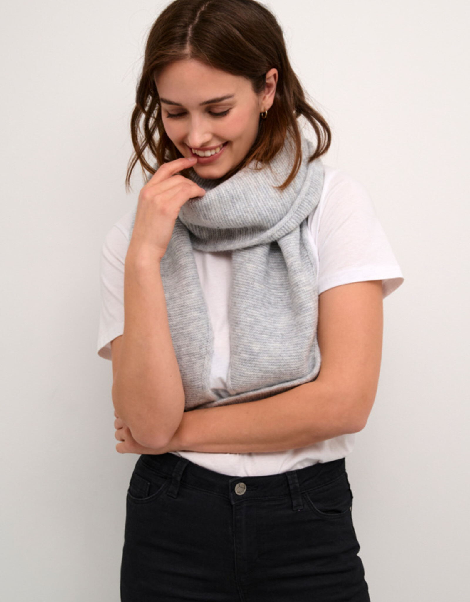 Kaffé Kaffé- KAsiv big Knitted scarf FW24