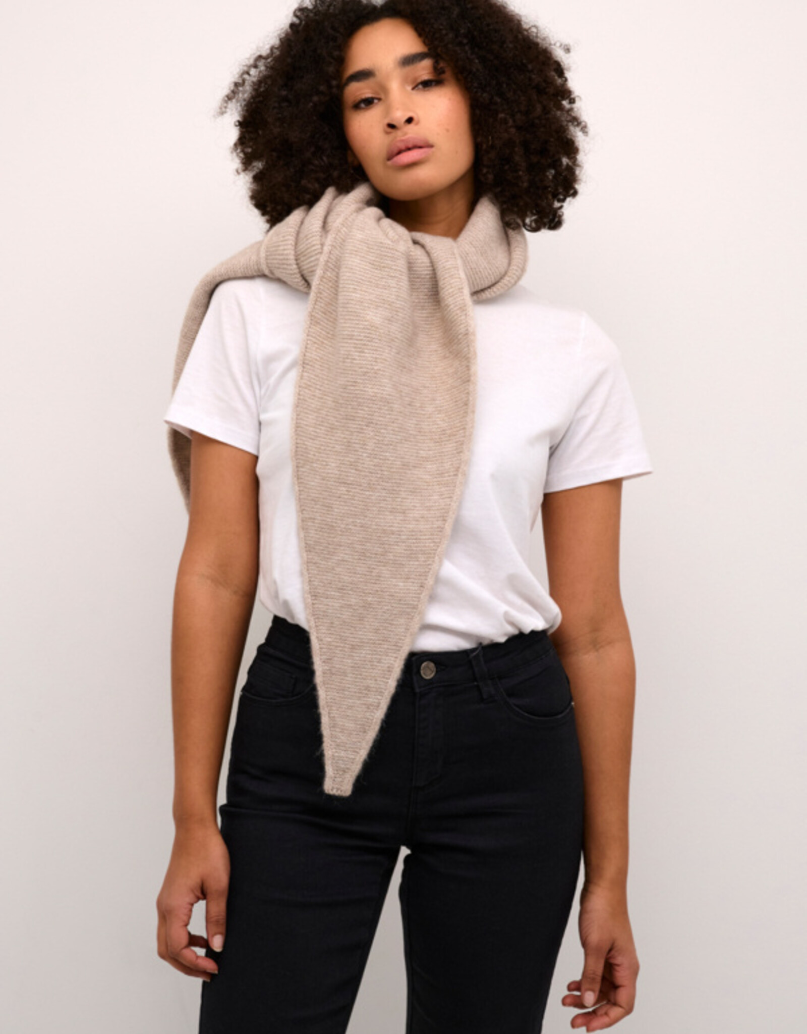 Kaffé Kaffé- KAsiv big Knitted scarf FW24