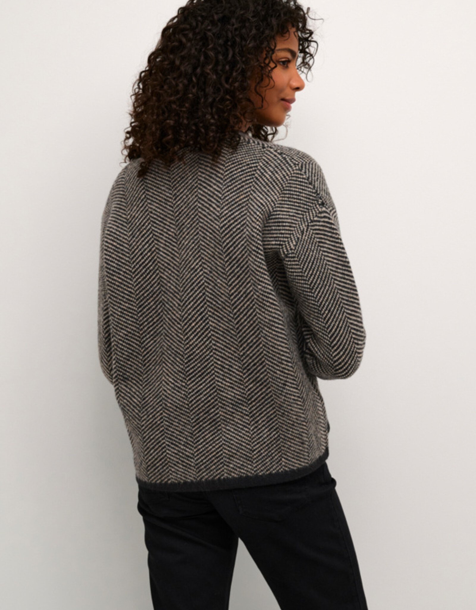 Kaffé Kaffé- Kaverana V-neck Pullover FW24