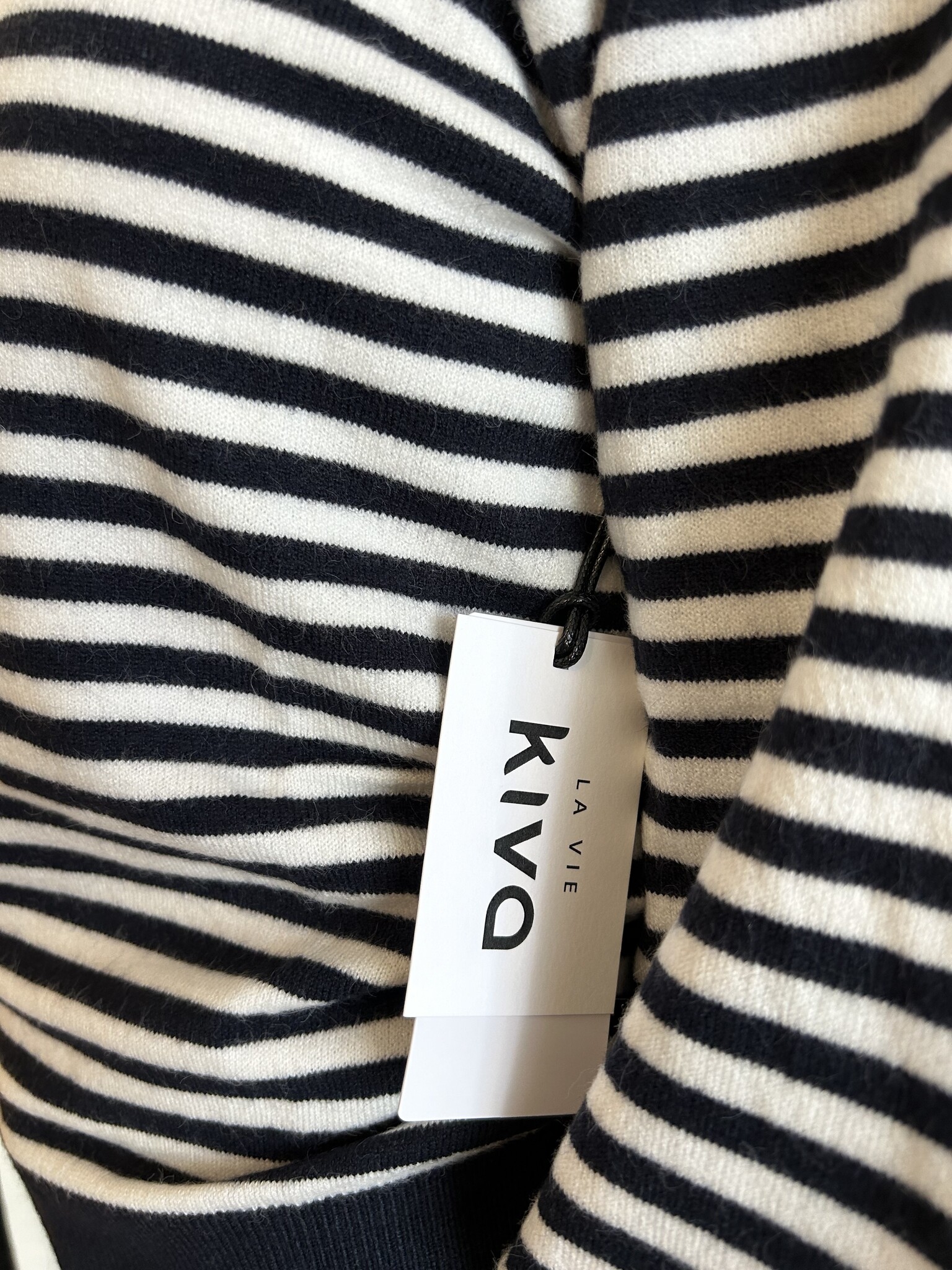 Kiva001 chandail femmeFW24