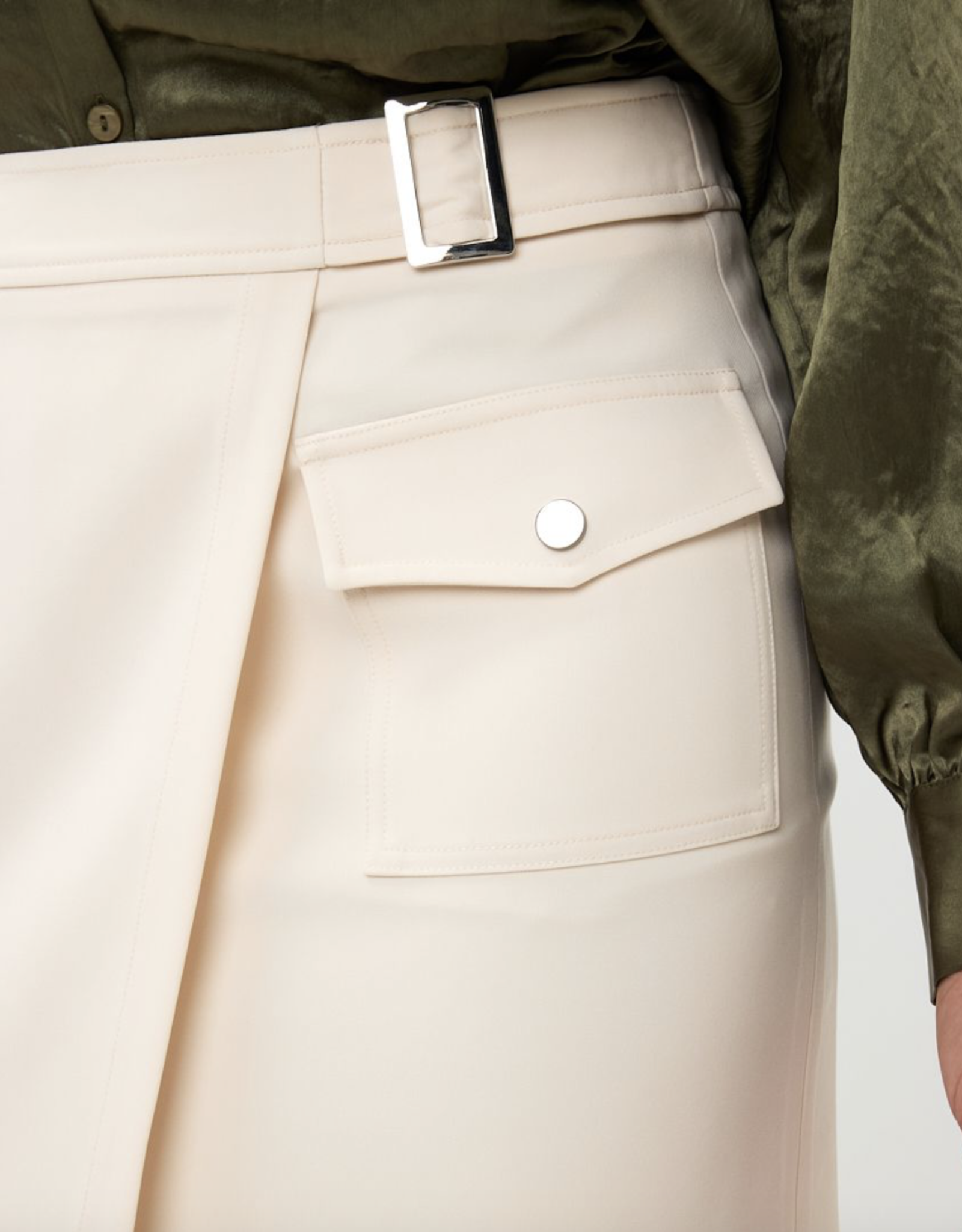 Esqualo Esqualo- 10551 Jupe overlap pocket SS25
