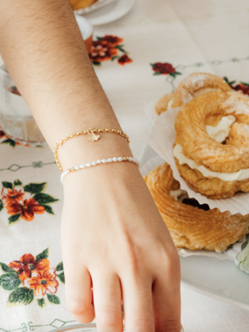 Flora Ciccarelli Flora Ciccarelli- 23P-002 6" rice pearl bracelet with gold-filled beads 