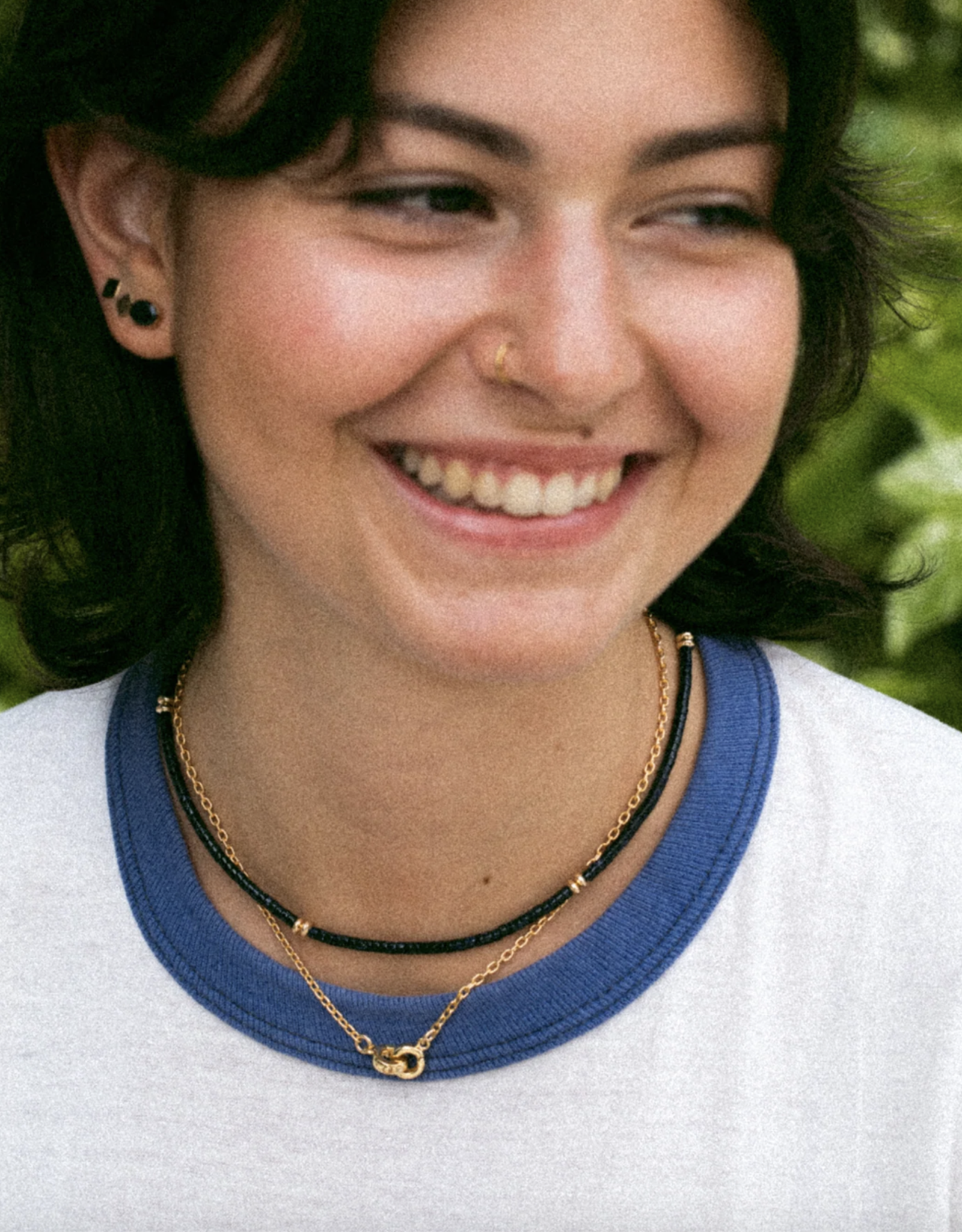 Flora Ciccarelli Flora Ciccarelli- 24A-204 C 18" Rounded rectangle gold-filled chain necklace