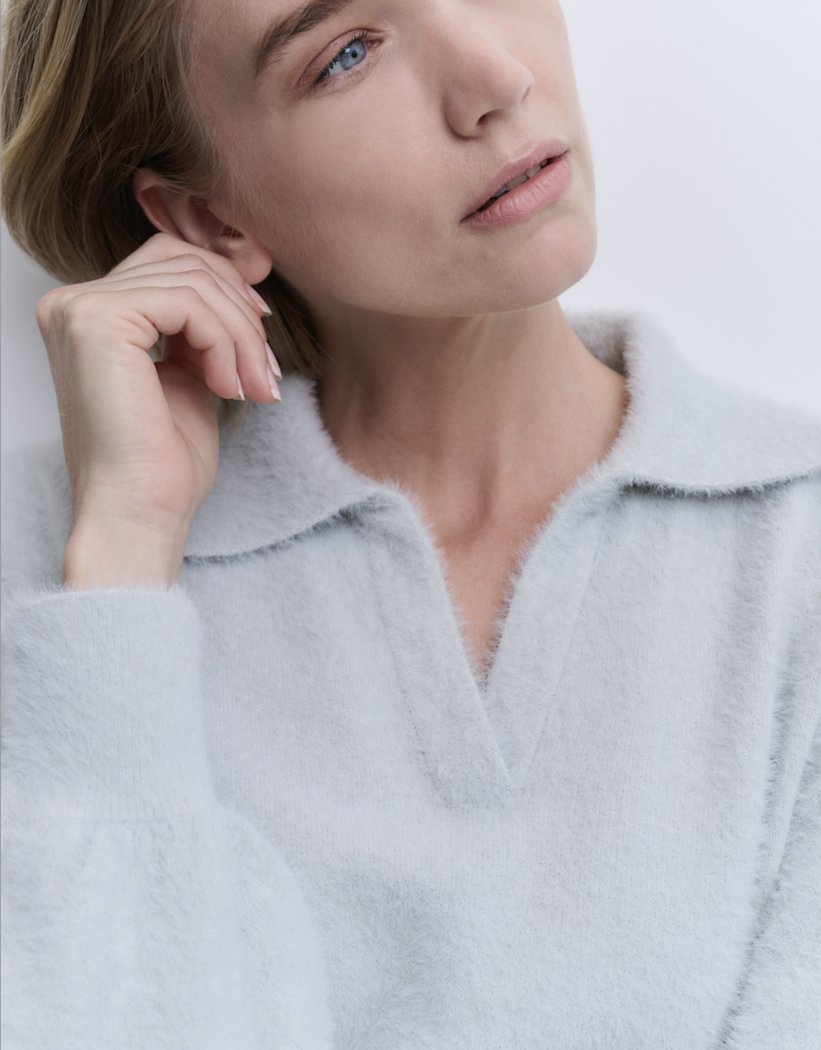 Yaya Yaya-01000429 - Fluffy Polo Sweater SS25