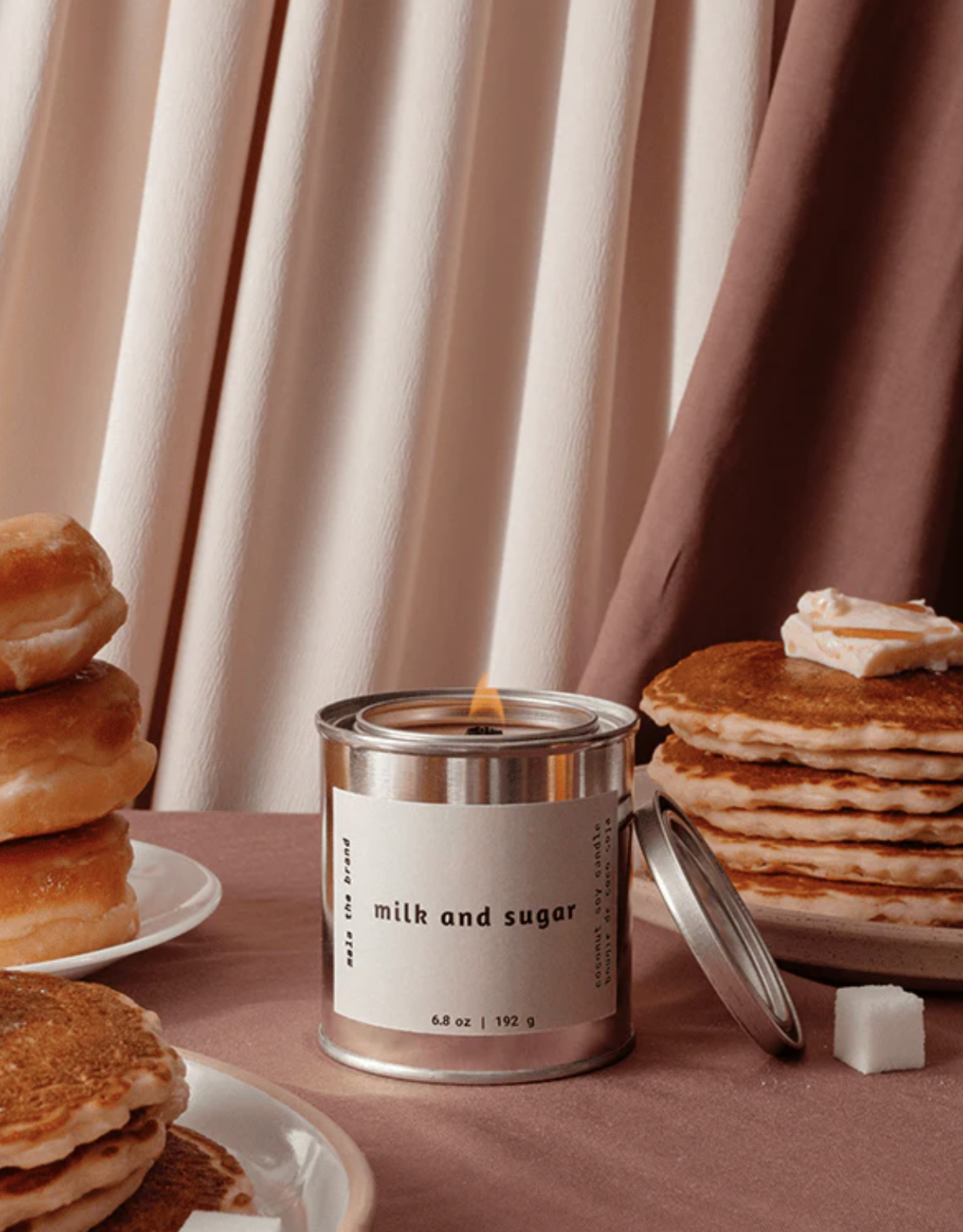 Mala the brand Mala- Milk & sugar bougie