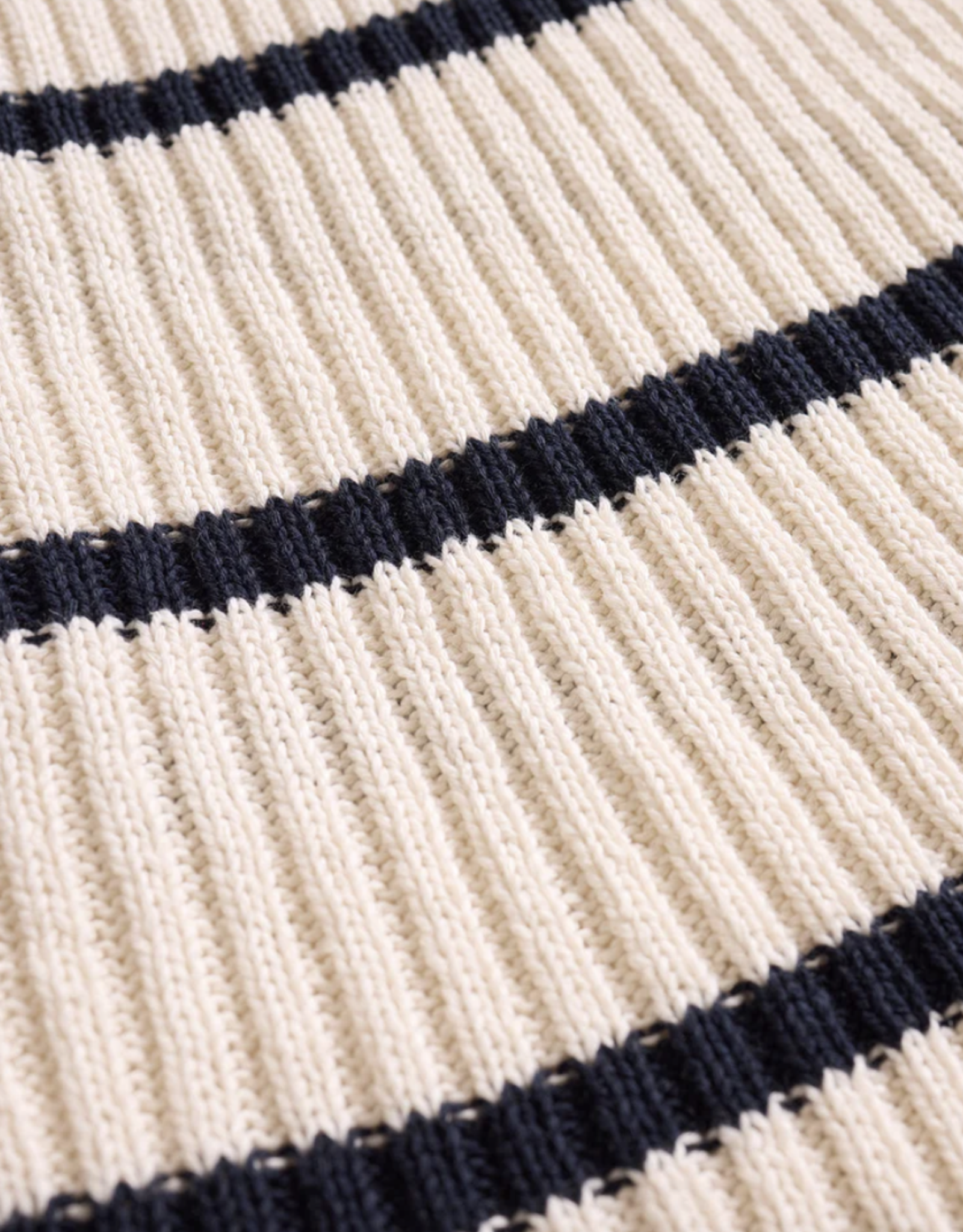 Z Supply Z Supply-ZW251321 Sycamore Stripe Sweater Vest