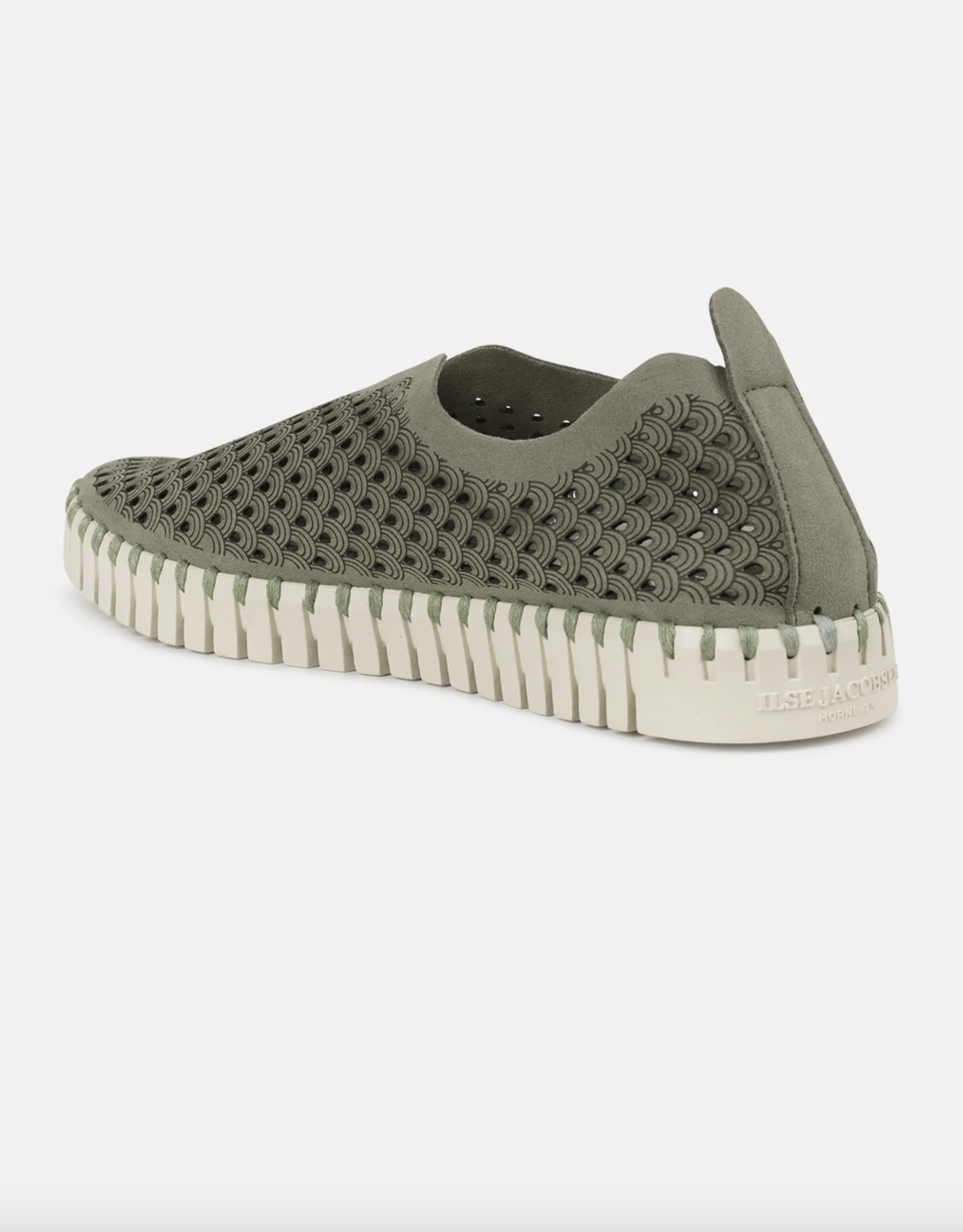 Ilse Jacobsen Ilse Jacobsen- Tulip139 Army flats SS26