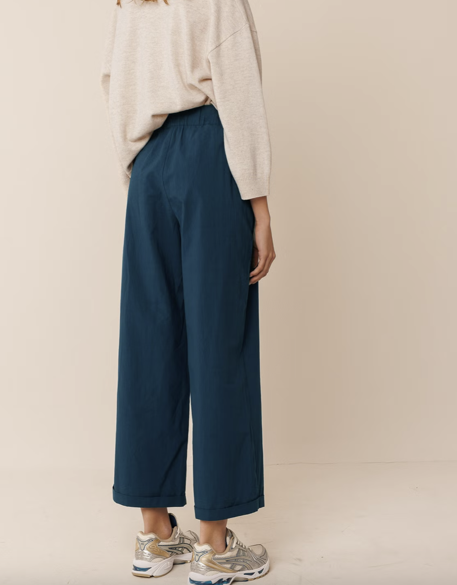 Indi & Cold Indi & Cold- VV25nj291 pantalon SS25