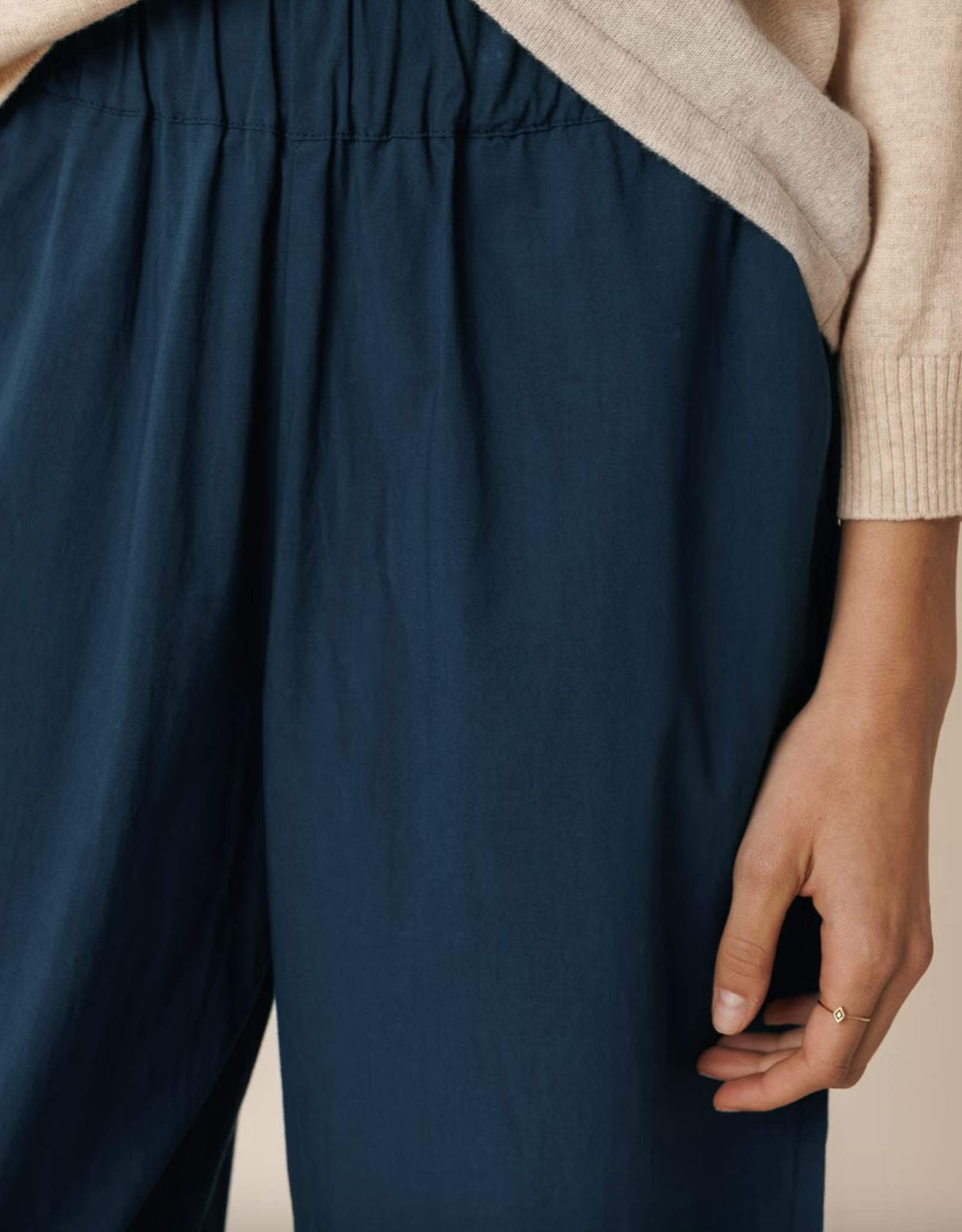 Indi & Cold Indi & Cold- VV25nj291 pantalon SS25