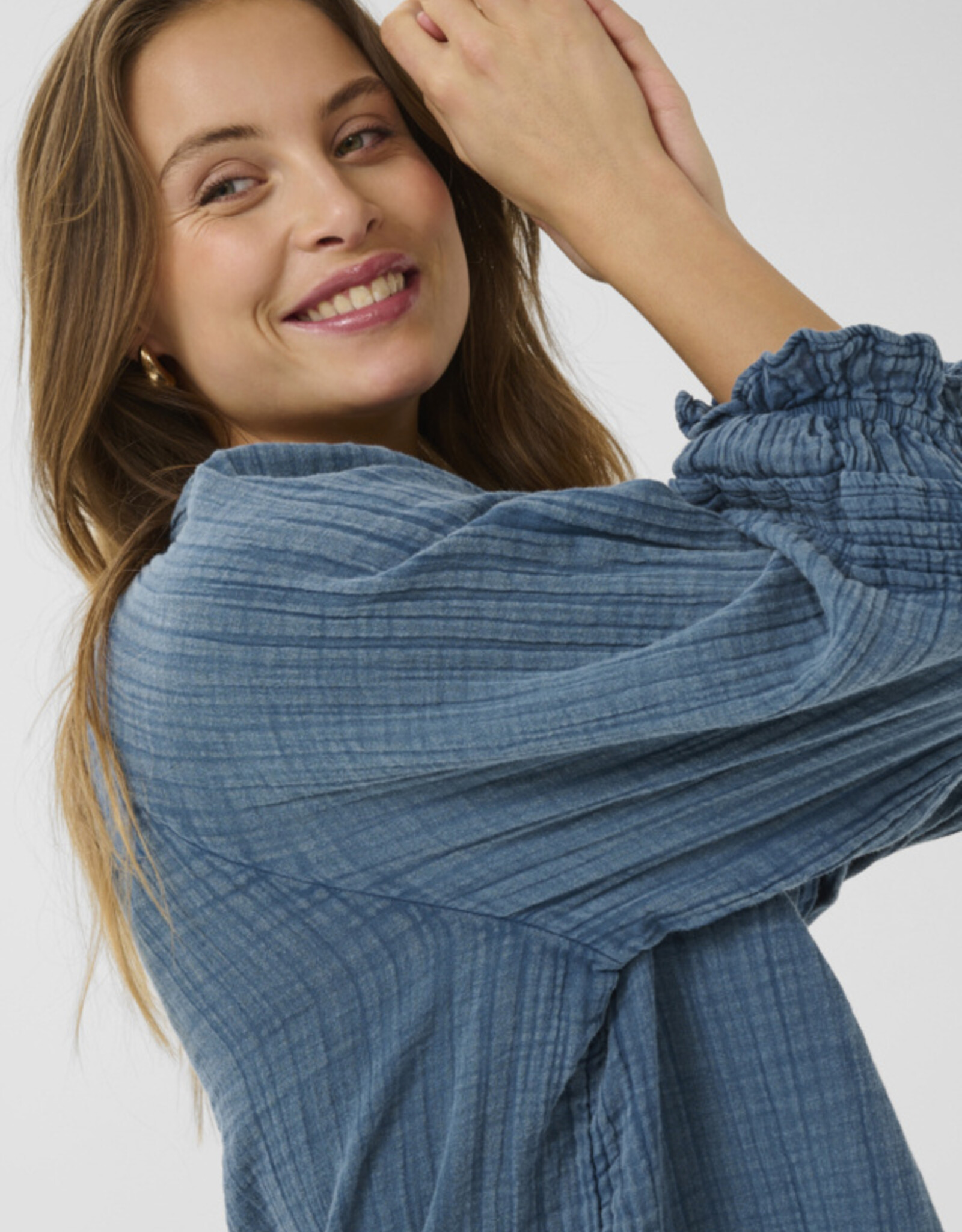 Culture Culture- Cupaly Elina blouse bleue SS25