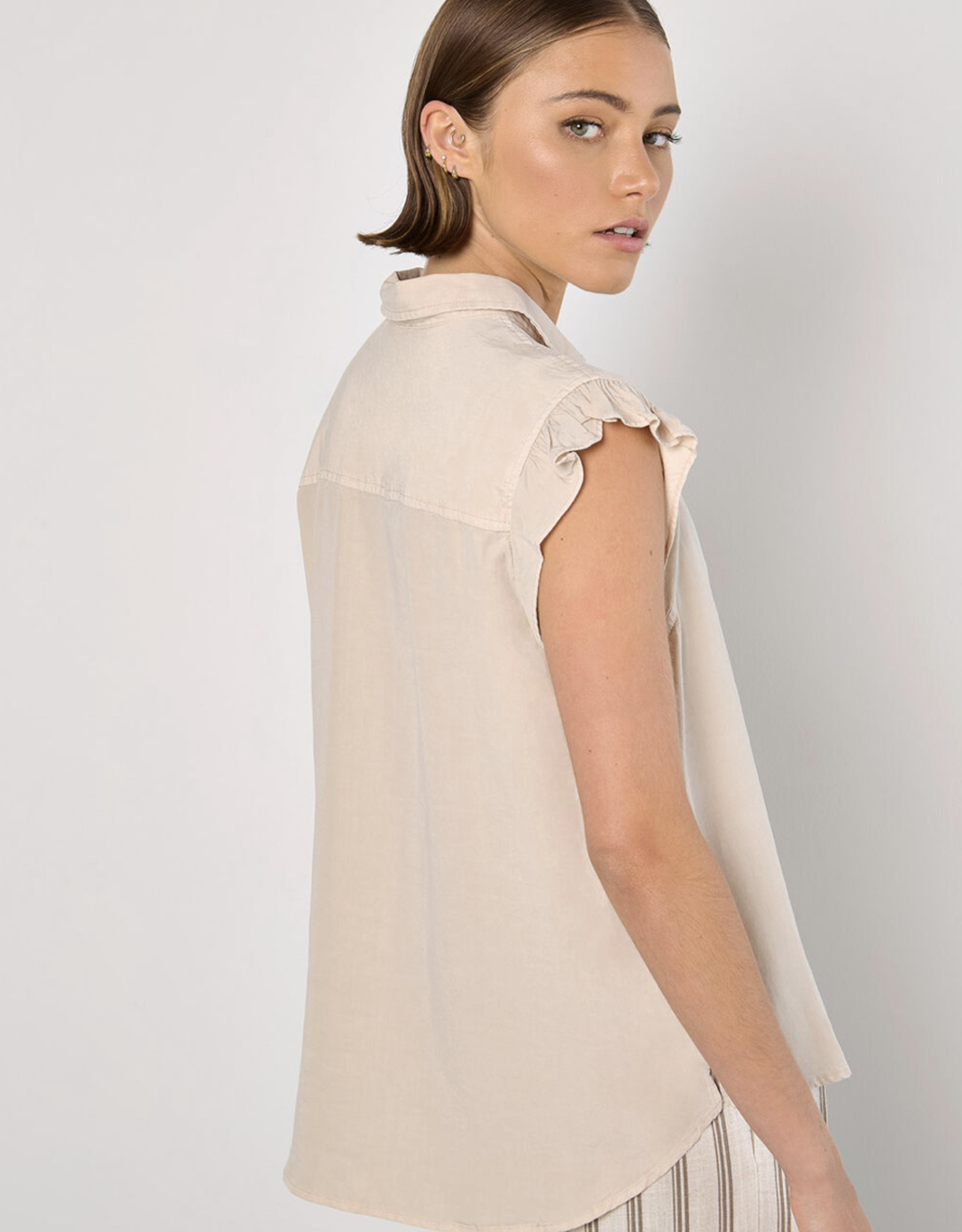 Apricot- 946200  Sleeveless blouse SS25