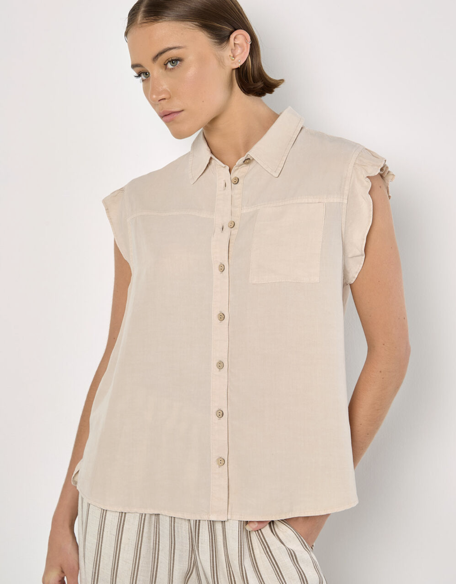Apricot- 946200  Sleeveless blouse SS25