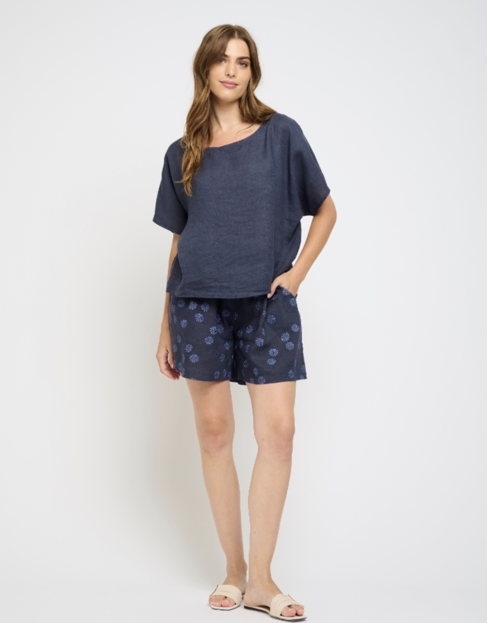 Pistache Pistache-P-0078 Loose Oversize Linen Top SS25