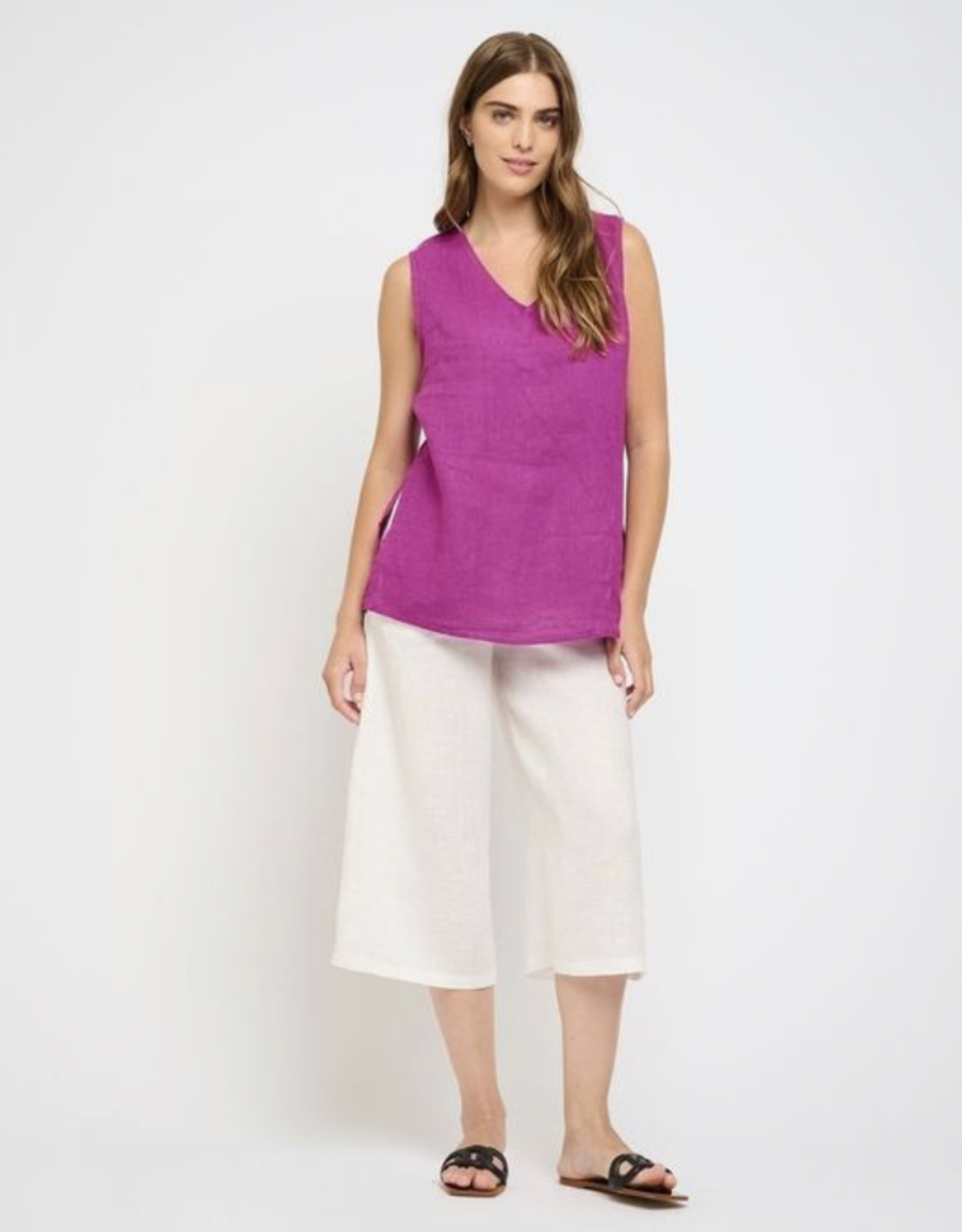 Pistache Pistache-P-0056A Sleeveless Top with Side Slits SS25