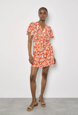 Apricot Apricot- 962088 Bold paisley print wrap Robe SS25