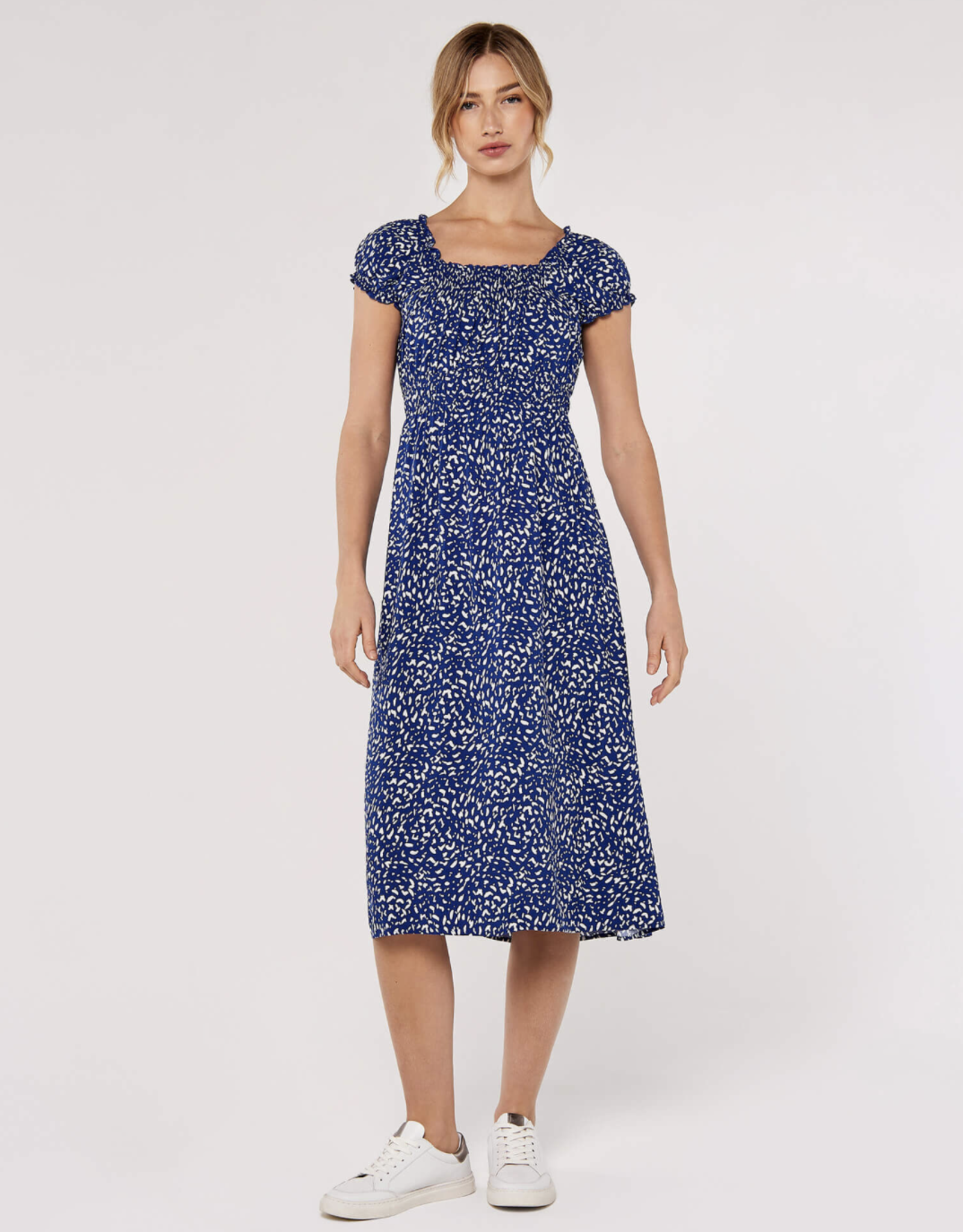 Apricot Apricot - 950283 Dotty Constellation Robe SS25