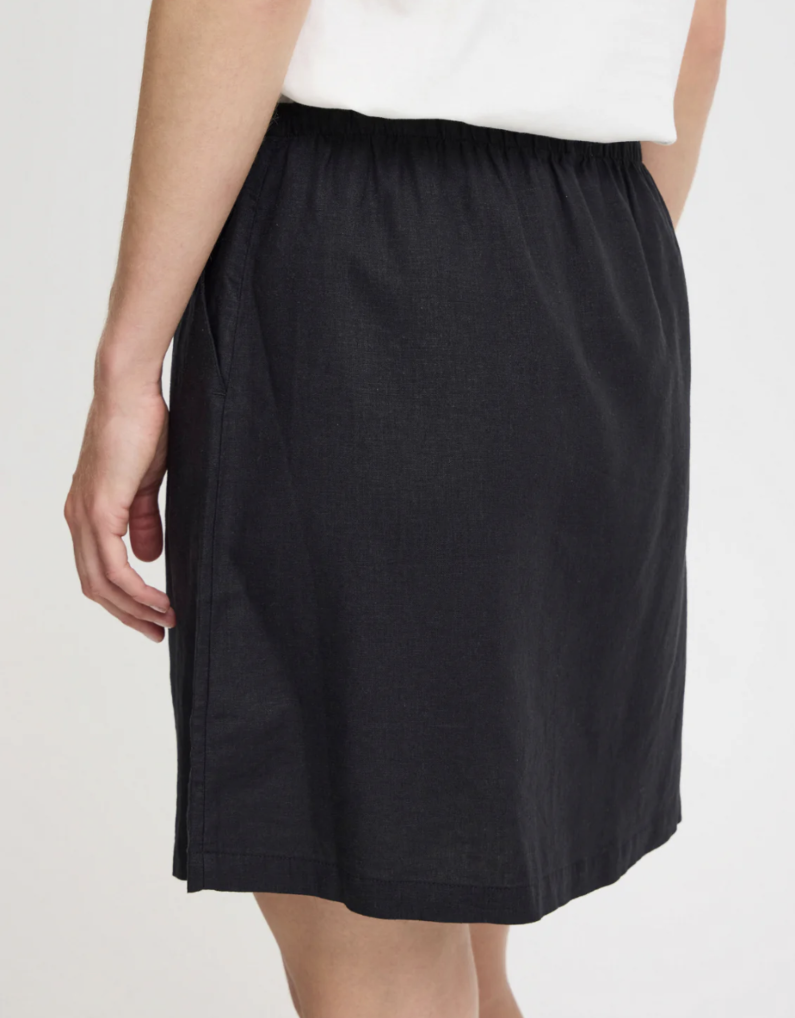 b. young B.Young - BYfalakka Jupe courte SS25