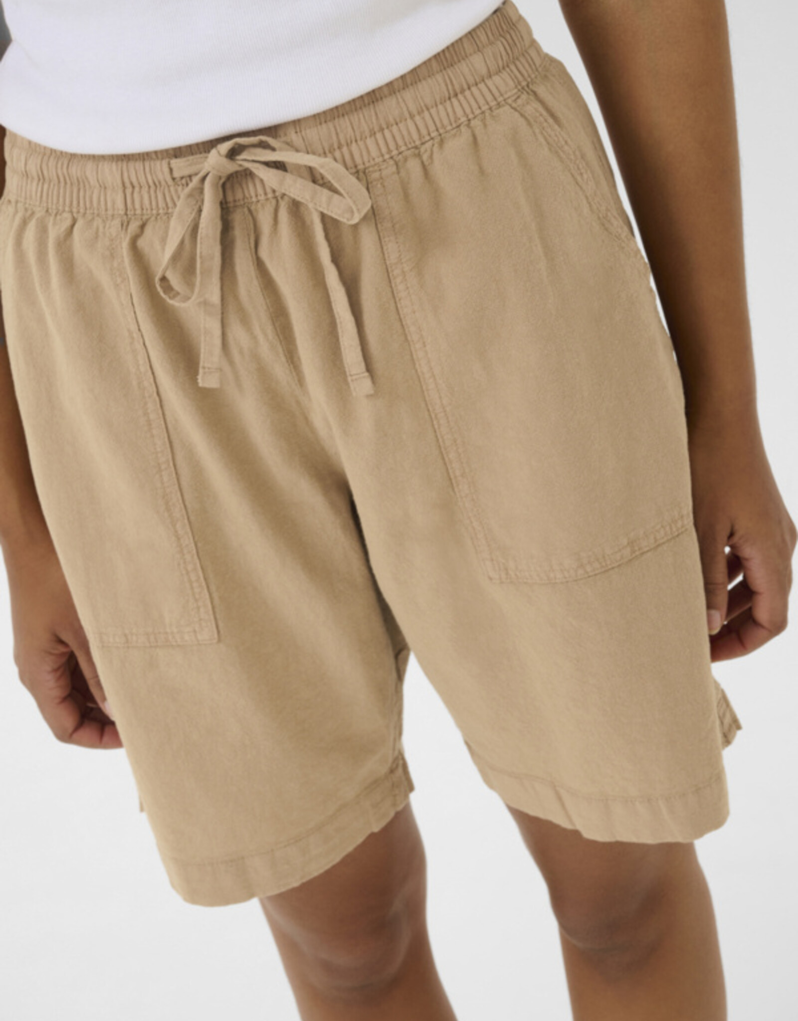 Kaffé Kaffe - KAnaya Liah Classic Sand Shorts SS25