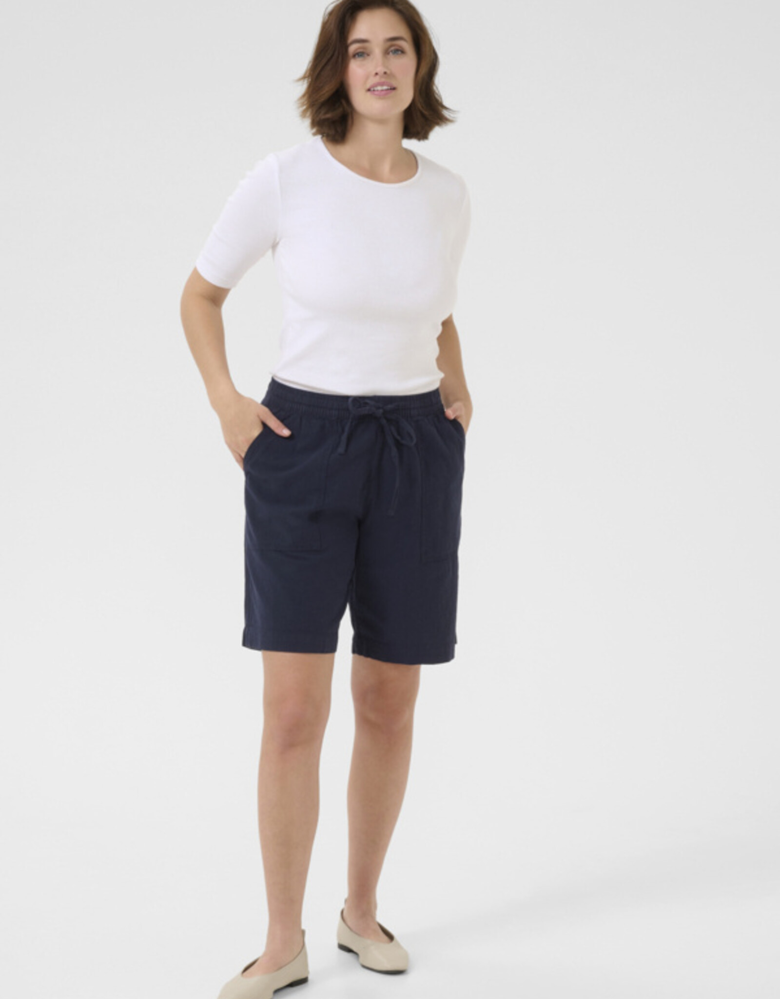 Kaffé KAffe - KAnaya Liah Shorts midnight marine  SS25
