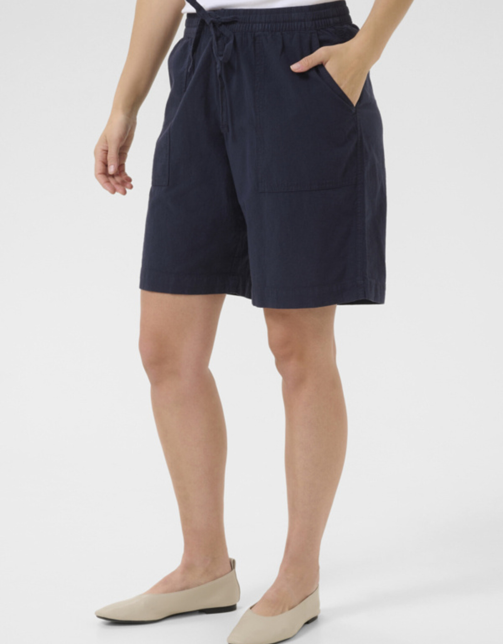 Kaffé KAffe - KAnaya Liah Shorts midnight marine  SS25