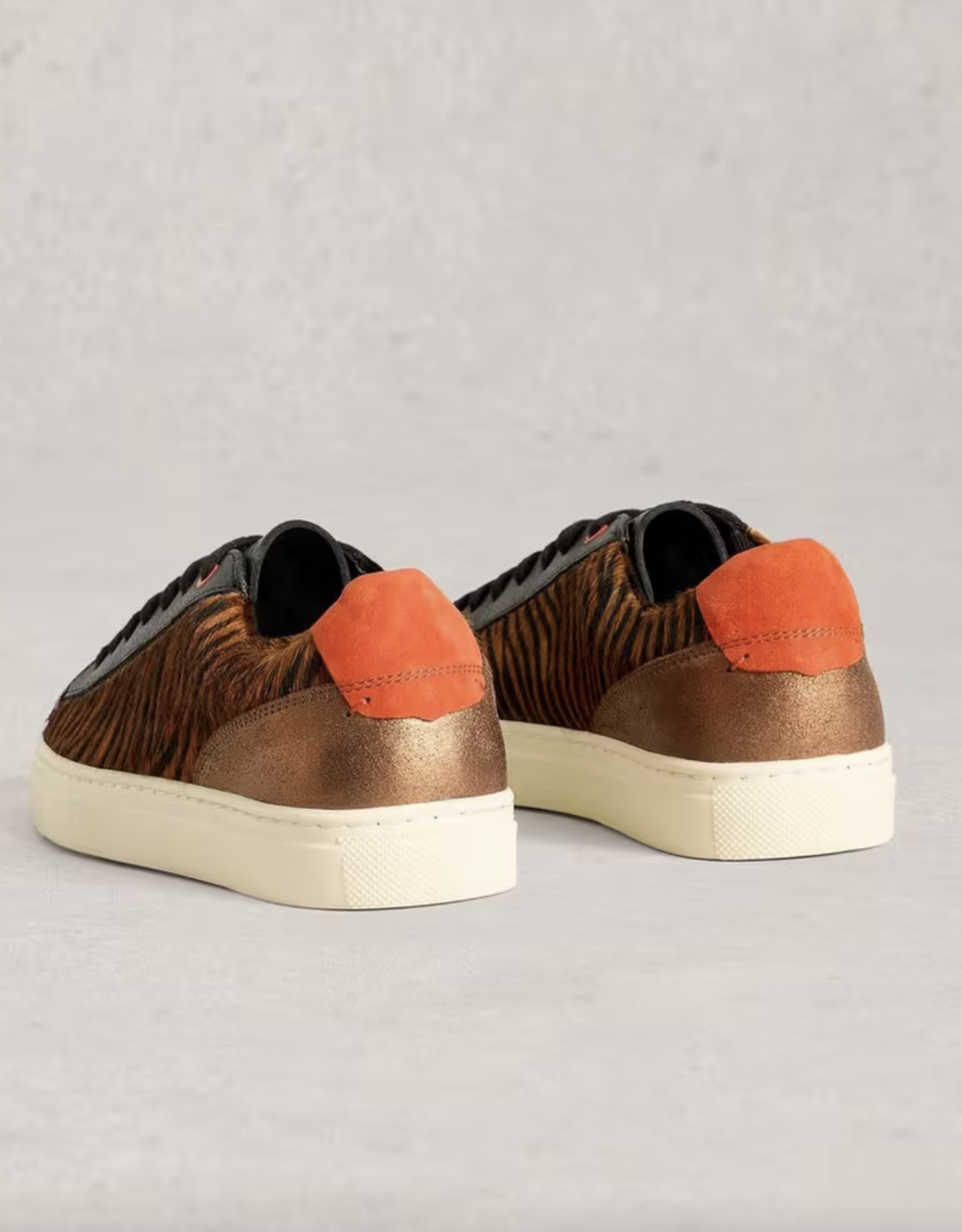 White Stuff White Stuff- 443075 Tori Trainer FW25