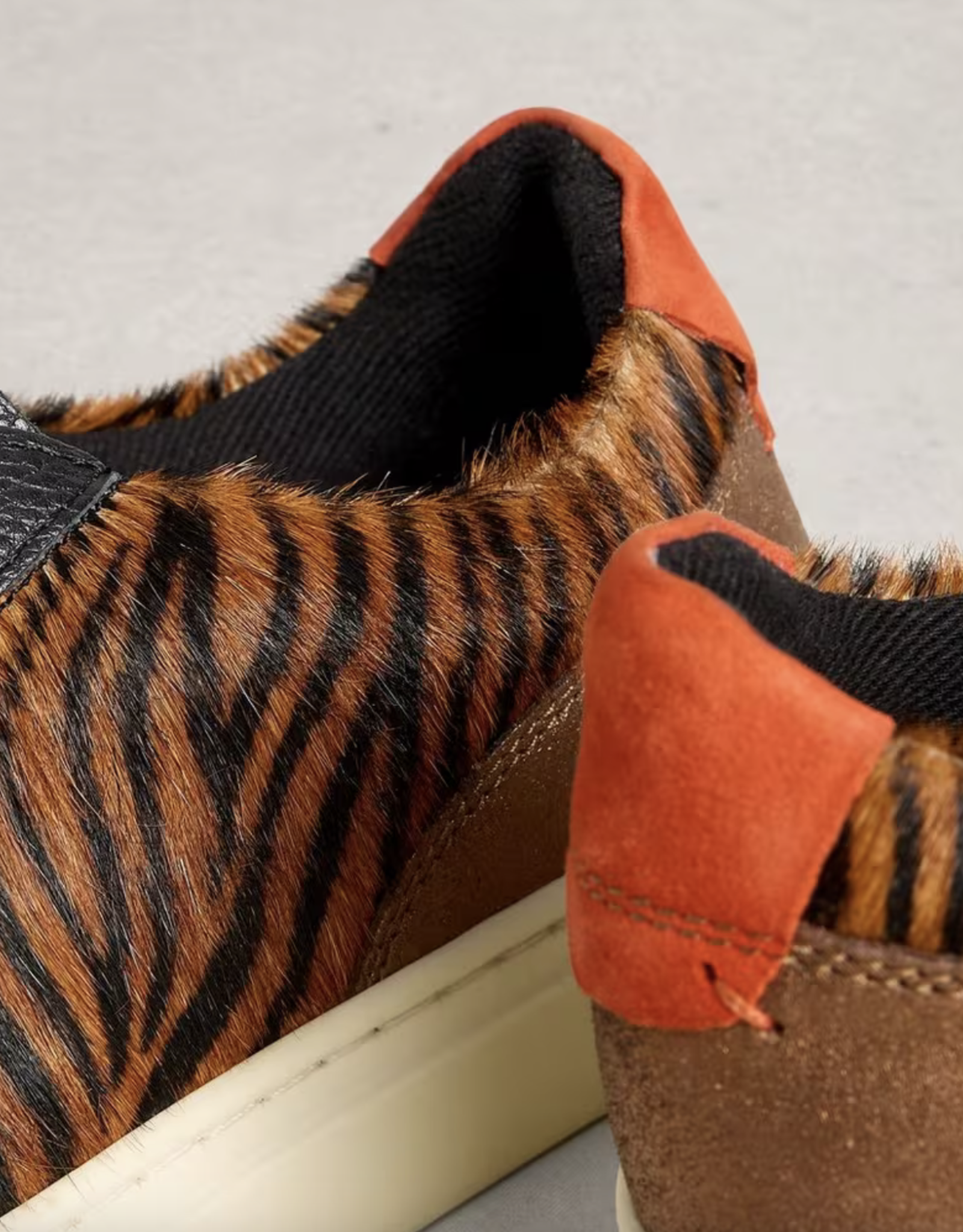 White Stuff White Stuff- 443075 Tori Trainer FW25