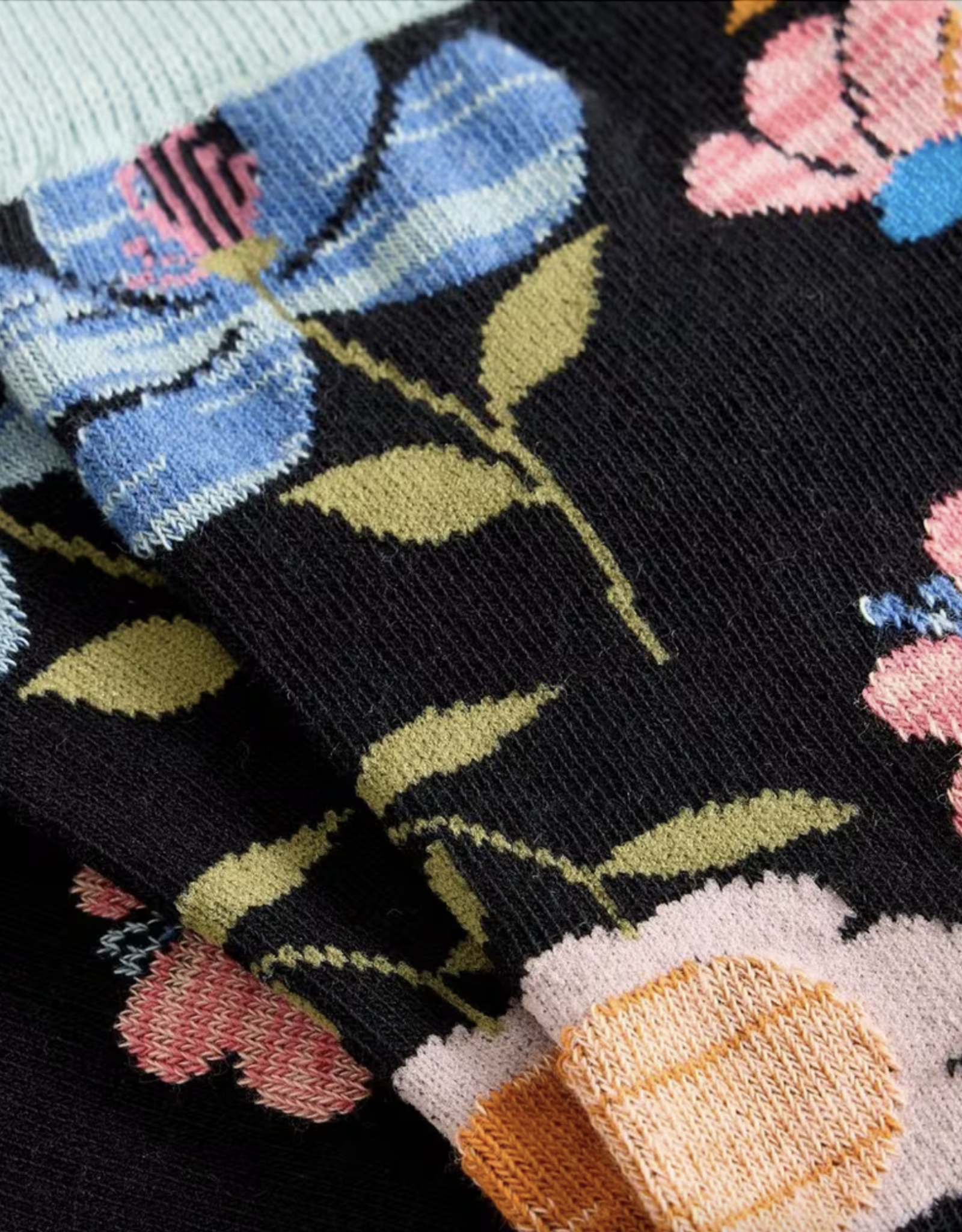 White Stuff White Stuff- 444139 Floral Ankle Sock FW25 (2 clrs)