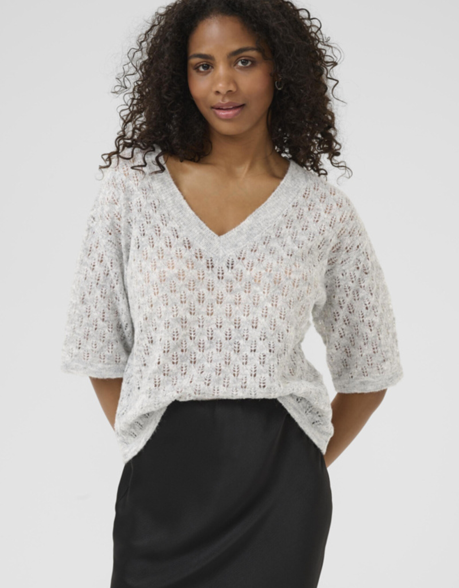 Kaffé Kaffe - KAlourine V-Neck Pullover FW25 (2 clrs)