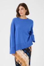 Culture Culture - CUcallie Arrow Oversized Pullover FW25