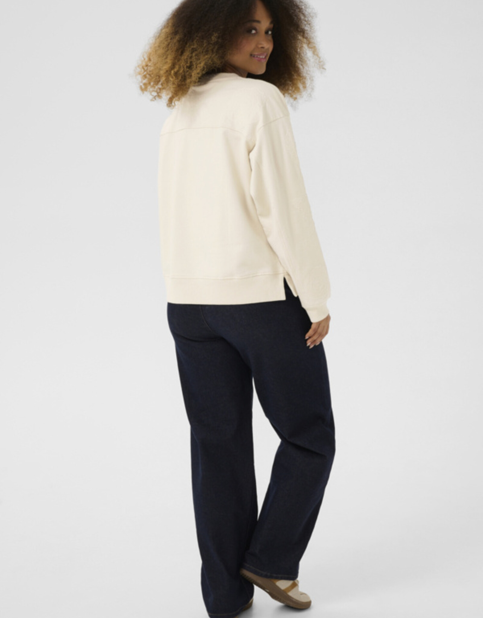 Cream Cream - CRJosie Patch Sweatshirt FW25