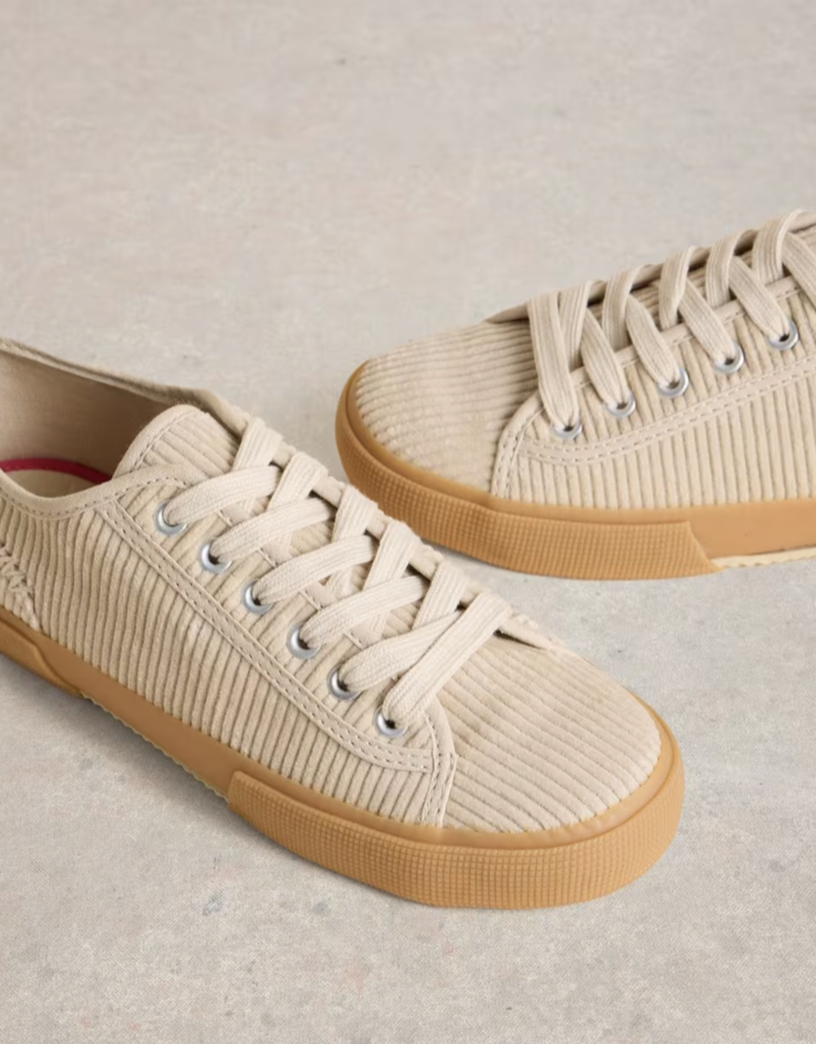 White Stuff White Stuff- 444164 Pippa corduroy Sneaker FW25