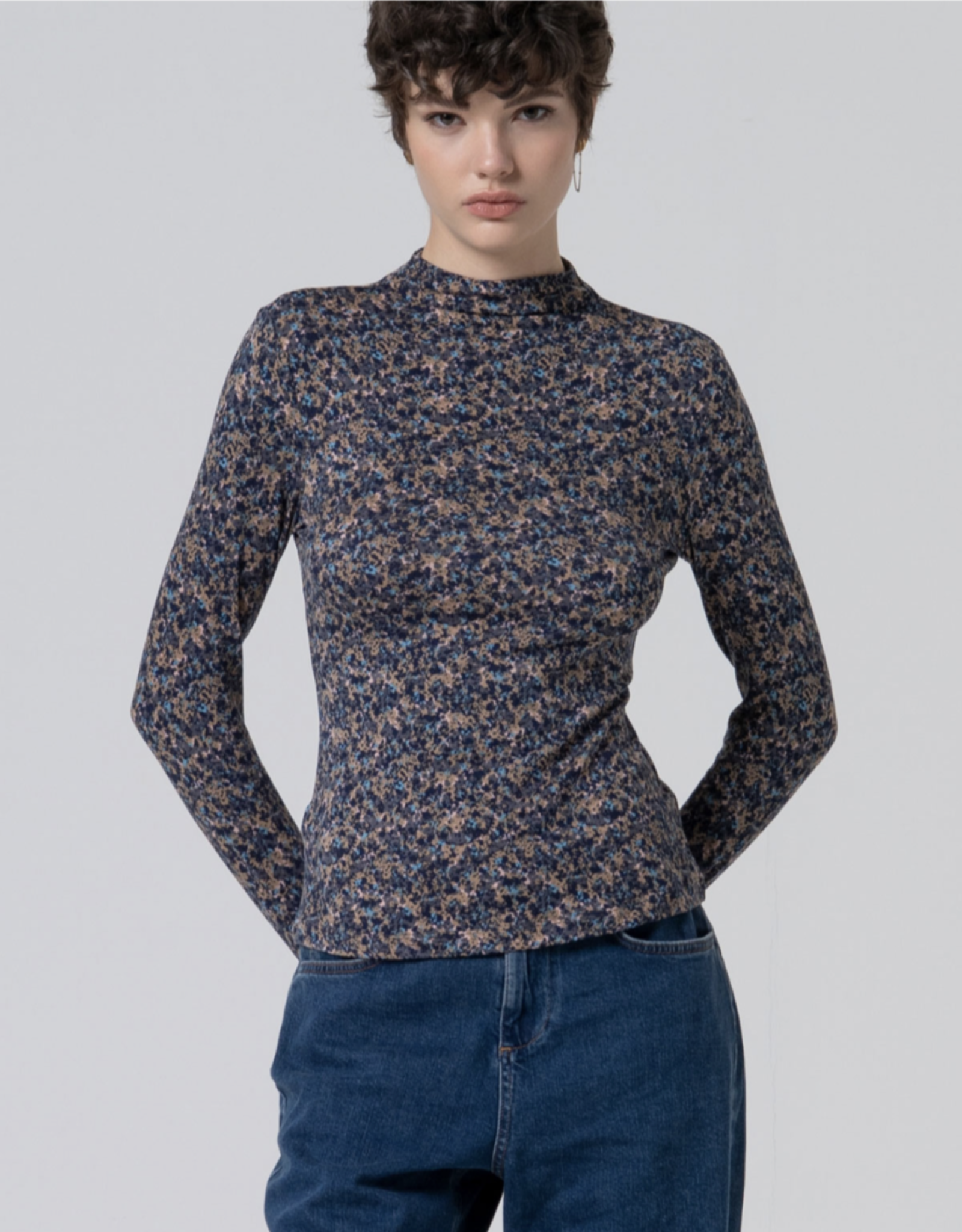 Surkana Surkana - 565 Iron Top 017 FW25