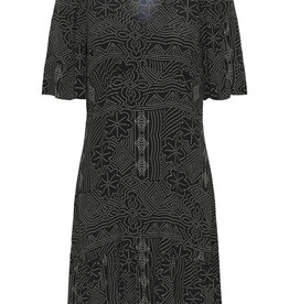 Part Two Part Two - TippiPW Robe FW25