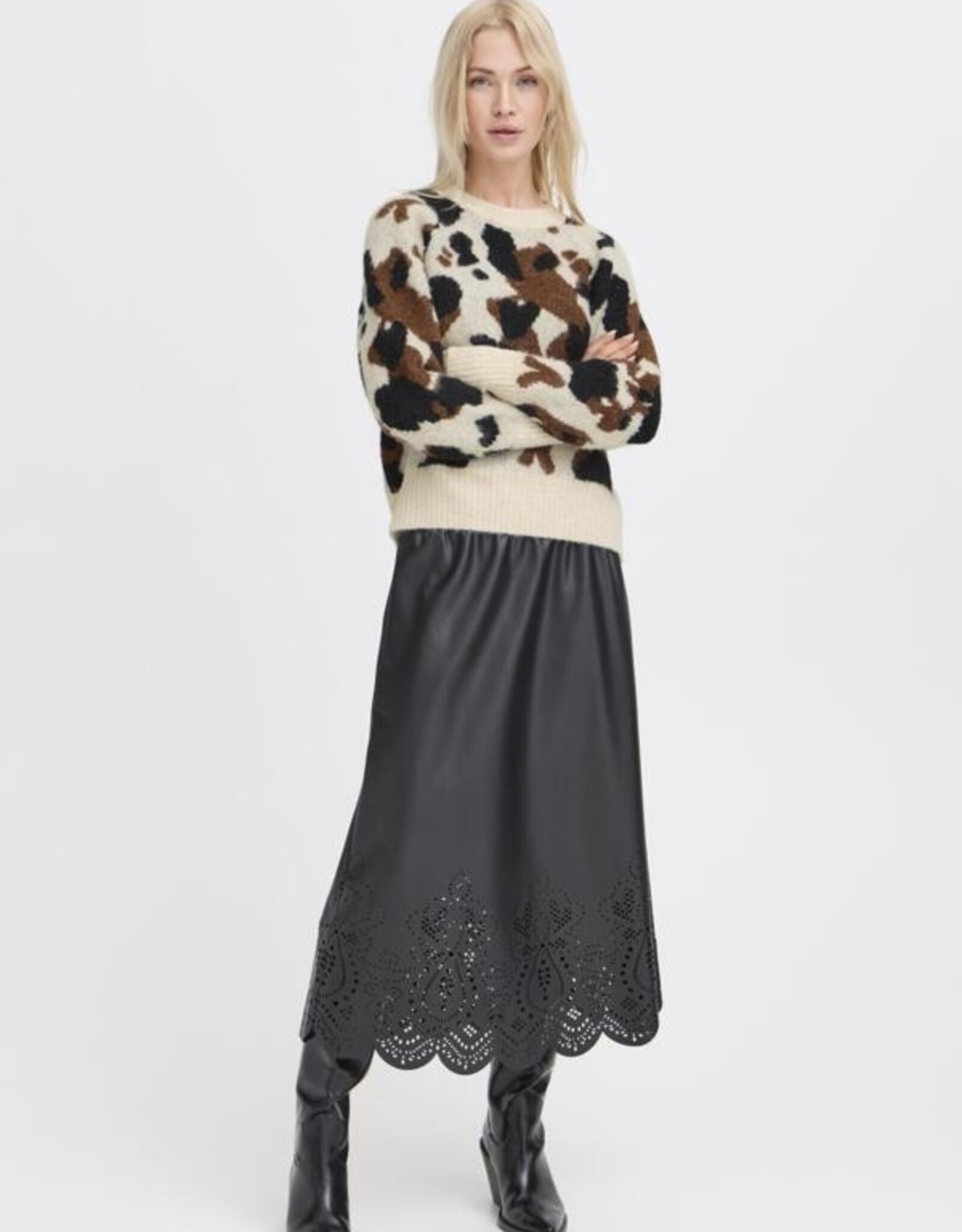 b. young b. young- Byomea  sweater FW25