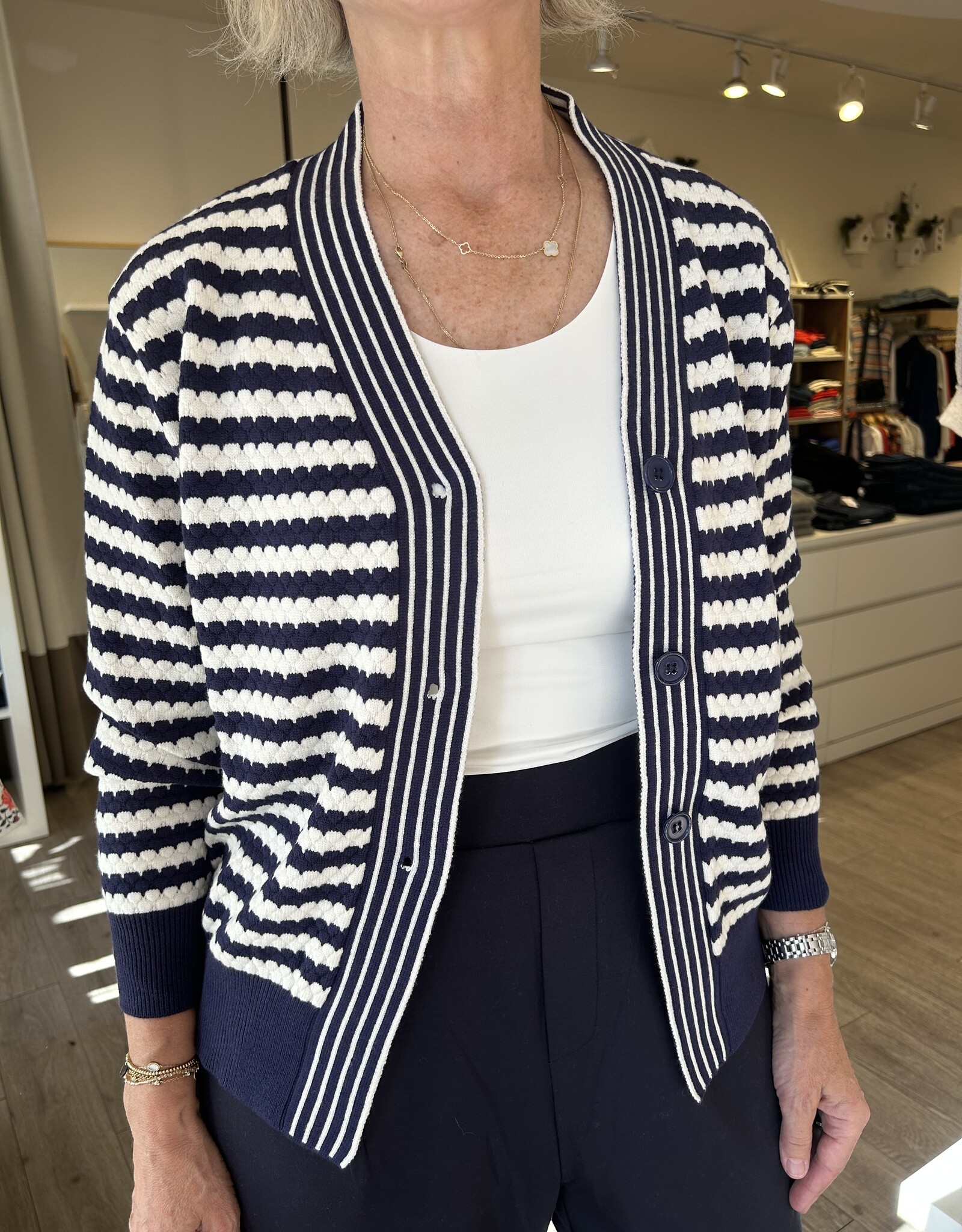 Pistache Pistache - F-242198B  Wave Knitted Cardigan FW25