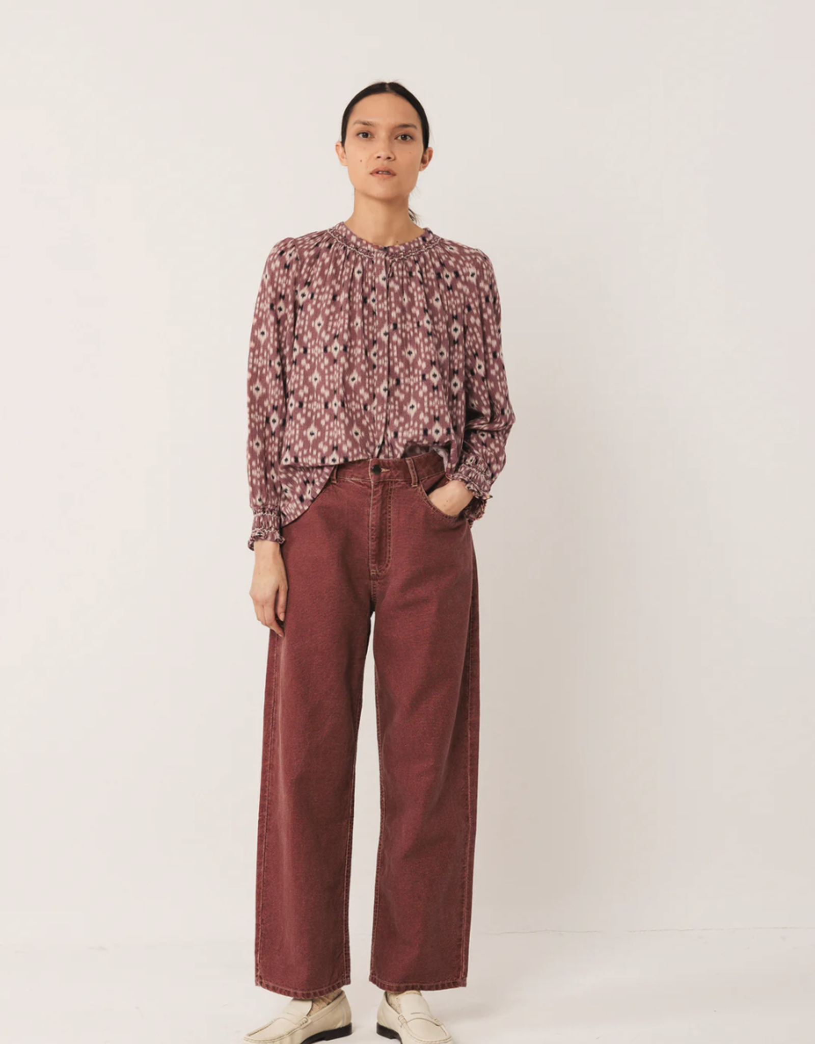 Indi & Cold Indi & Cold - VI25MC141 Ikat Print Shirt FW25