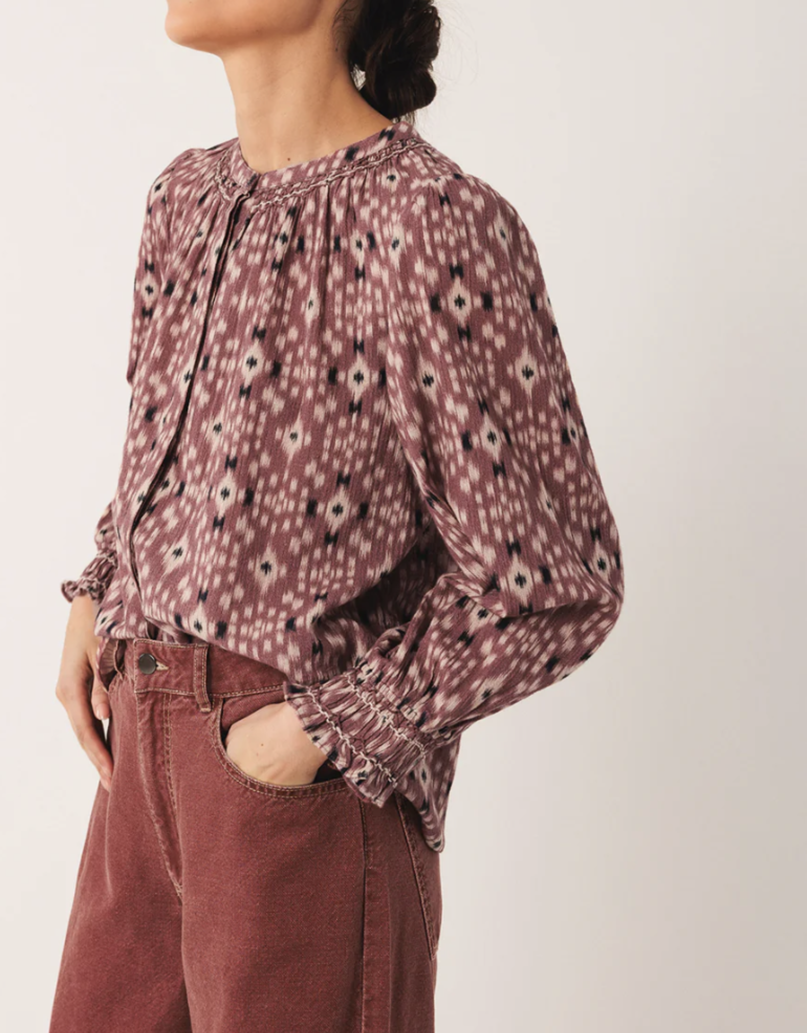 Indi & Cold Indi & Cold - VI25MC141 Ikat Print Blouse FW25