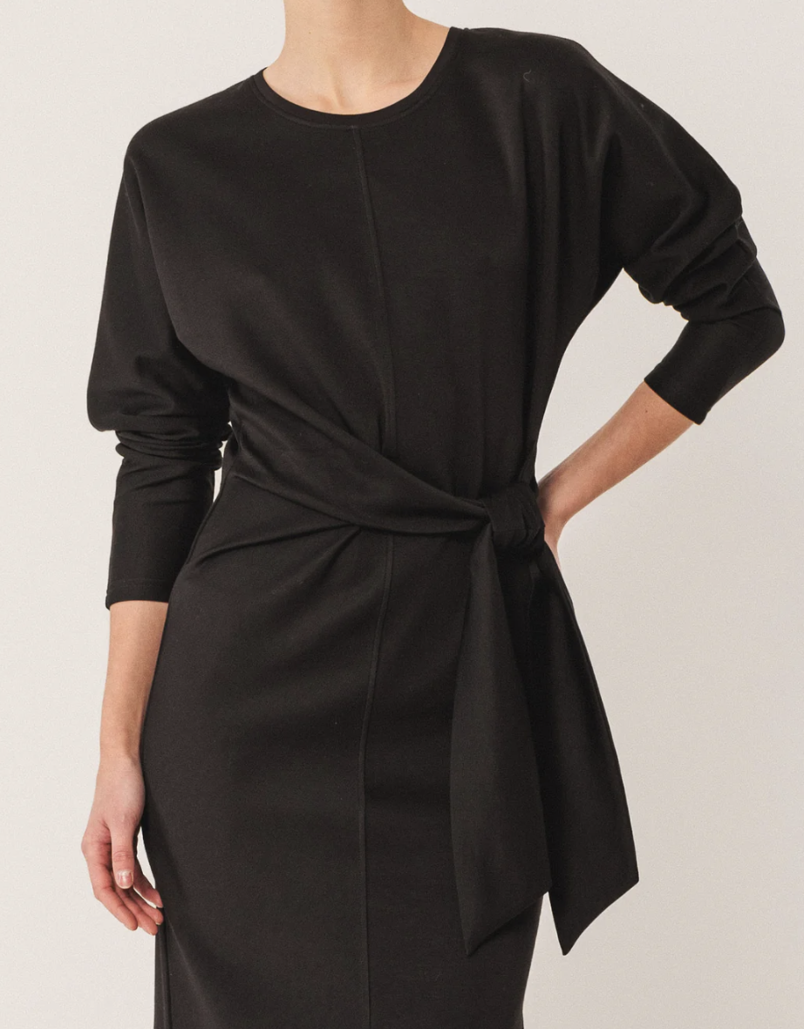 Indi & Cold Indi & Cold - VI25NM362 Knotted Knit Dress FW25
