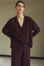 Indi & Cold Indi & Cold - VI25RD480  V-Neck Cardigan FW25 Indi & Cold Indi & Cold - VI25RD480  V-Neck Cardigan FW25