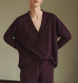 Indi & Cold Indi & Cold - VI25RD480  V-Neck Cardigan FW25