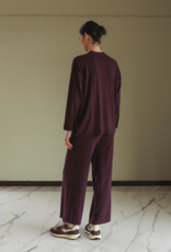 Indi & Cold Indi & Cold - VI25RD480  V-Neck Cardigan FW25 Indi & Cold Indi & Cold - VI25RD480  V-Neck Cardigan FW25