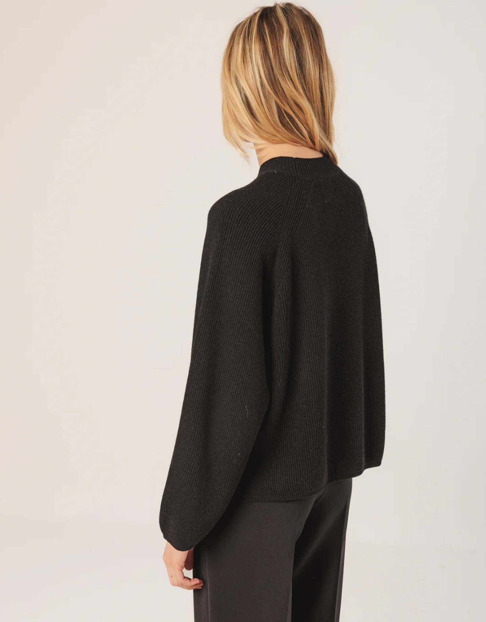 Indi & Cold Indi & Cold - VI25RD487 Ribbed Chandail FW25