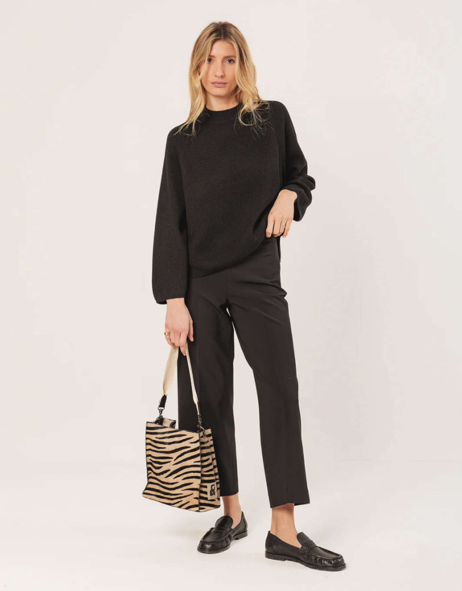 Indi & Cold Indi & Cold - VI25RD487 Ribbed Sweater  FW25