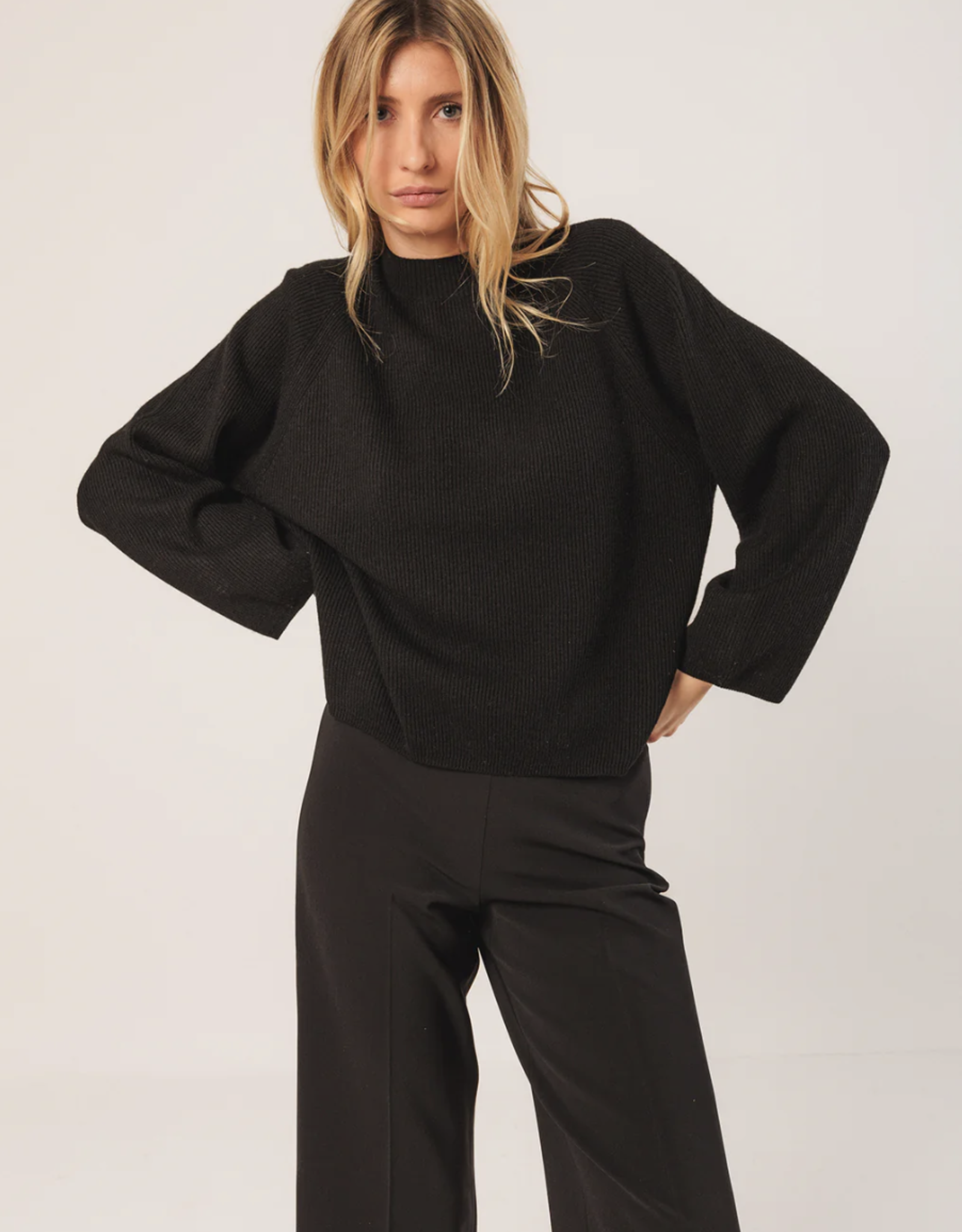 Indi & Cold Indi & Cold - VI25RD487 Ribbed Sweater  FW25