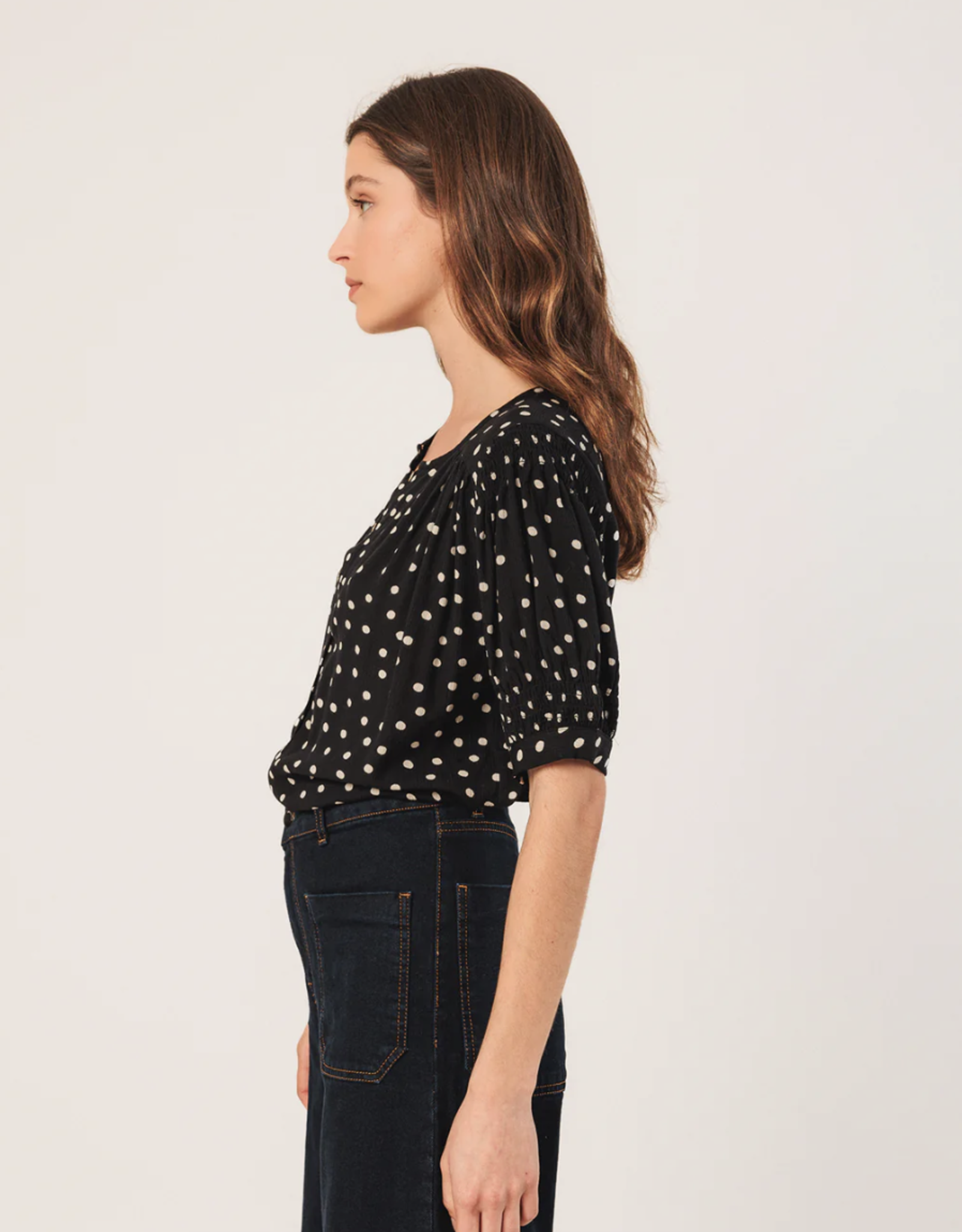 Indi & Cold Indi & Cold - VI25MI186 Lantern Sleeve Blouse FW25