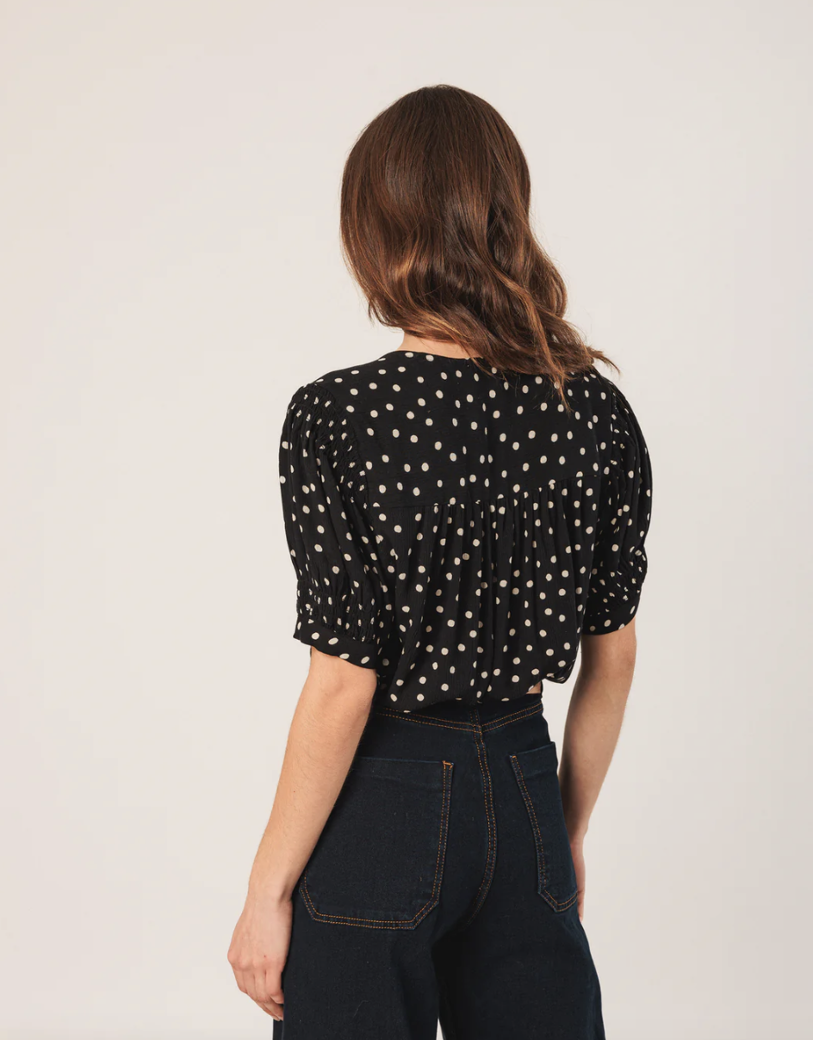 Indi & Cold Indi & Cold - VI25MI186 Lantern Sleeve Blouse FW25