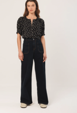 Indi & Cold Indi & Cold - VI25MI186 Lantern Sleeve Blouse FW25 Indi & Cold Indi & Cold - VI25MI186 Lantern Sleeve Blouse FW25