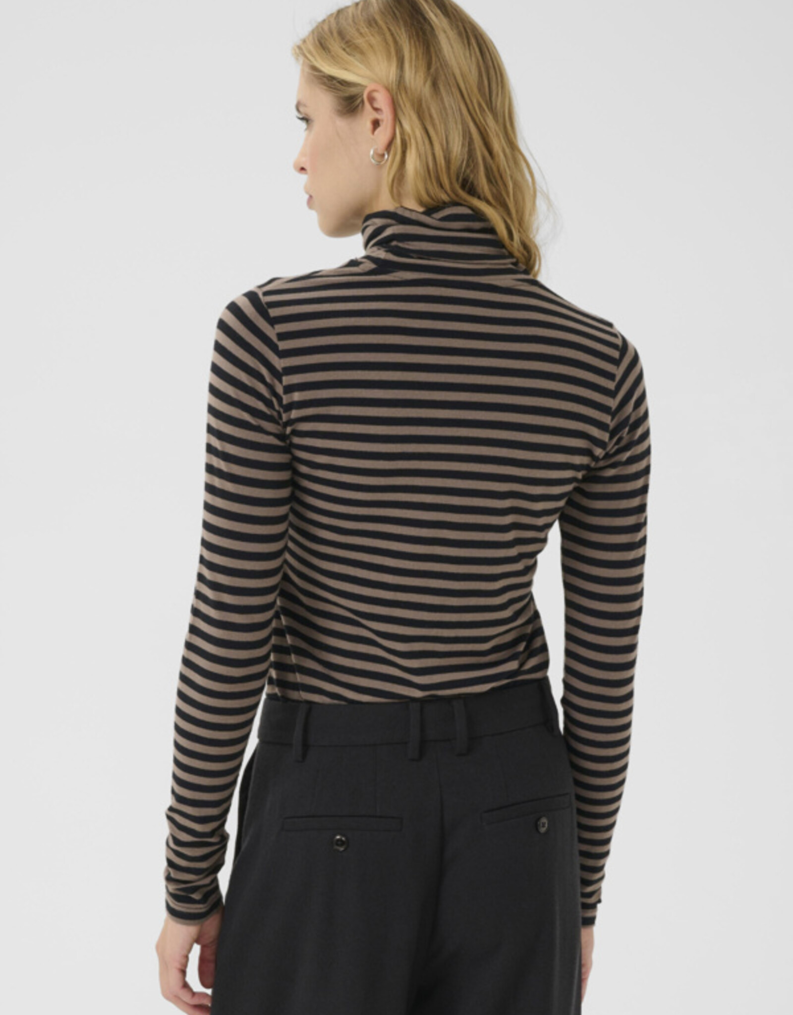 Part Two Part Two - Efinas PW TS Col Roulé FW25