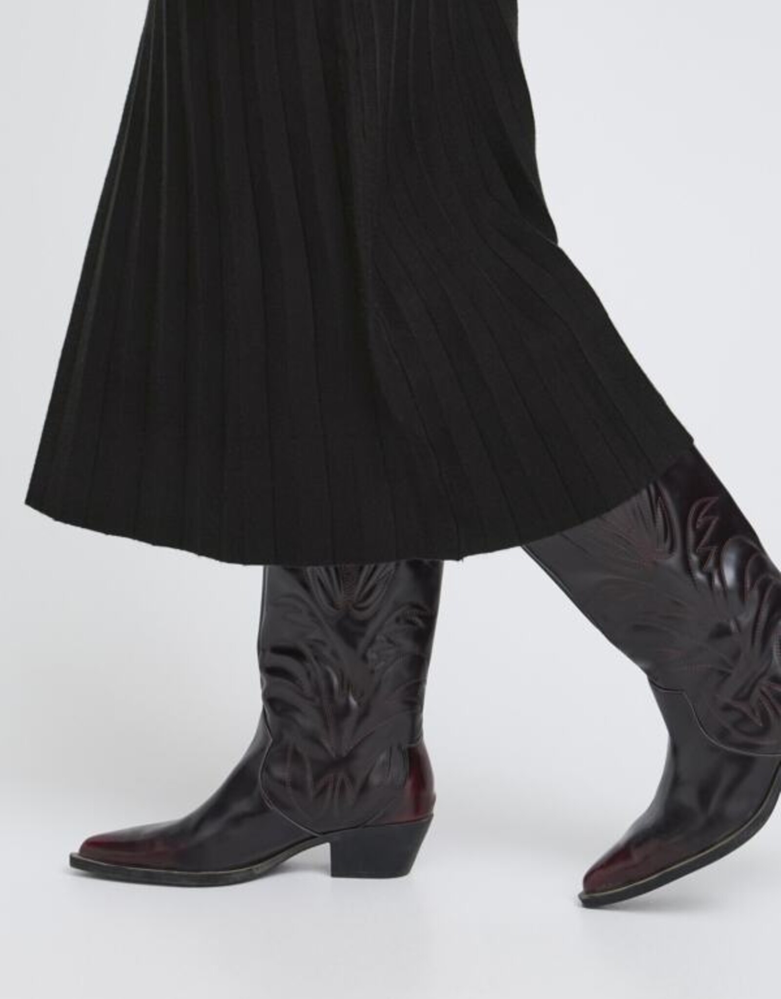 b. young b.young- Bymarlin skirt FW25