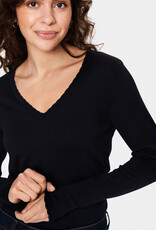 Saint-Tropez Saint Tropez - MilaSZ Long Sleeve V-Neck Chandail FW25